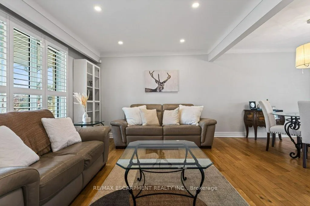 Photo 6 of 4931 Cameron Avenue, Lincoln, Beamsville — HOMEH