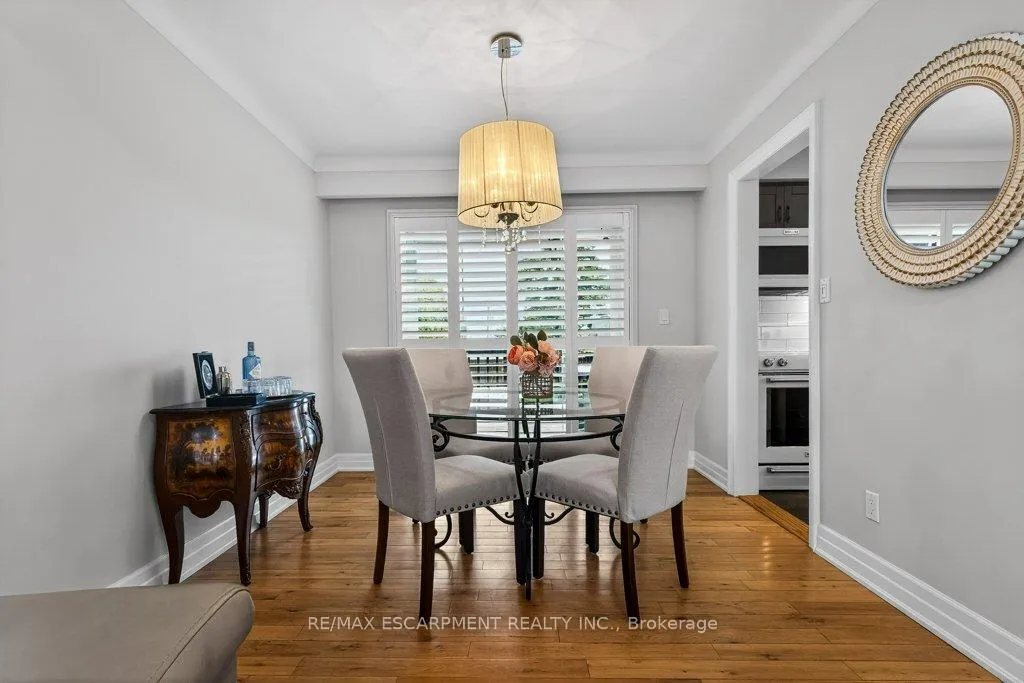 Photo 10 of 4931 Cameron Avenue, Lincoln, Beamsville — HOMEH