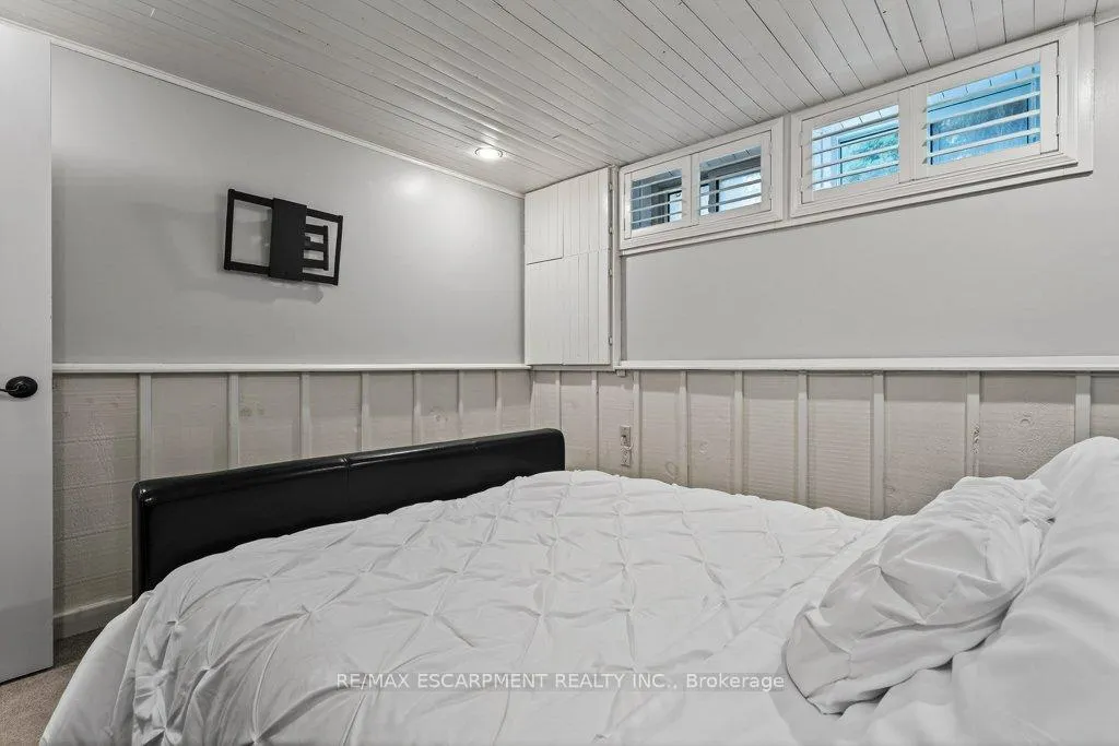 Photo 31 of 4931 Cameron Avenue, Lincoln, Beamsville — HOMEH