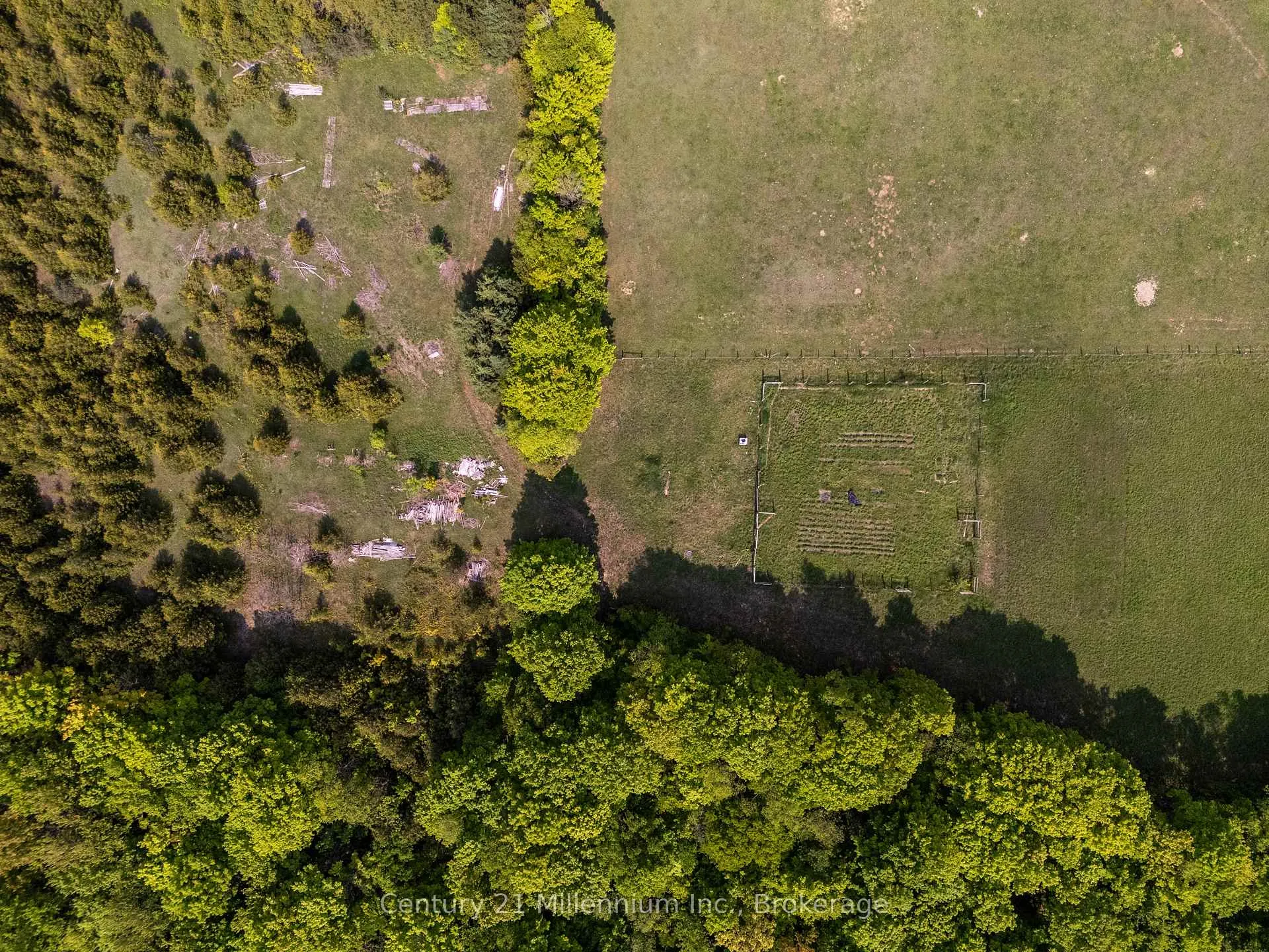 Photo 44 of 215319 Concession 4, Chatsworth — HOMEH