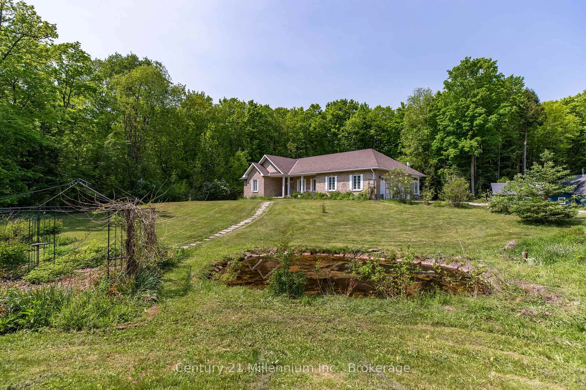Photo 47 of 215319 Concession 4, Chatsworth — HOMEH