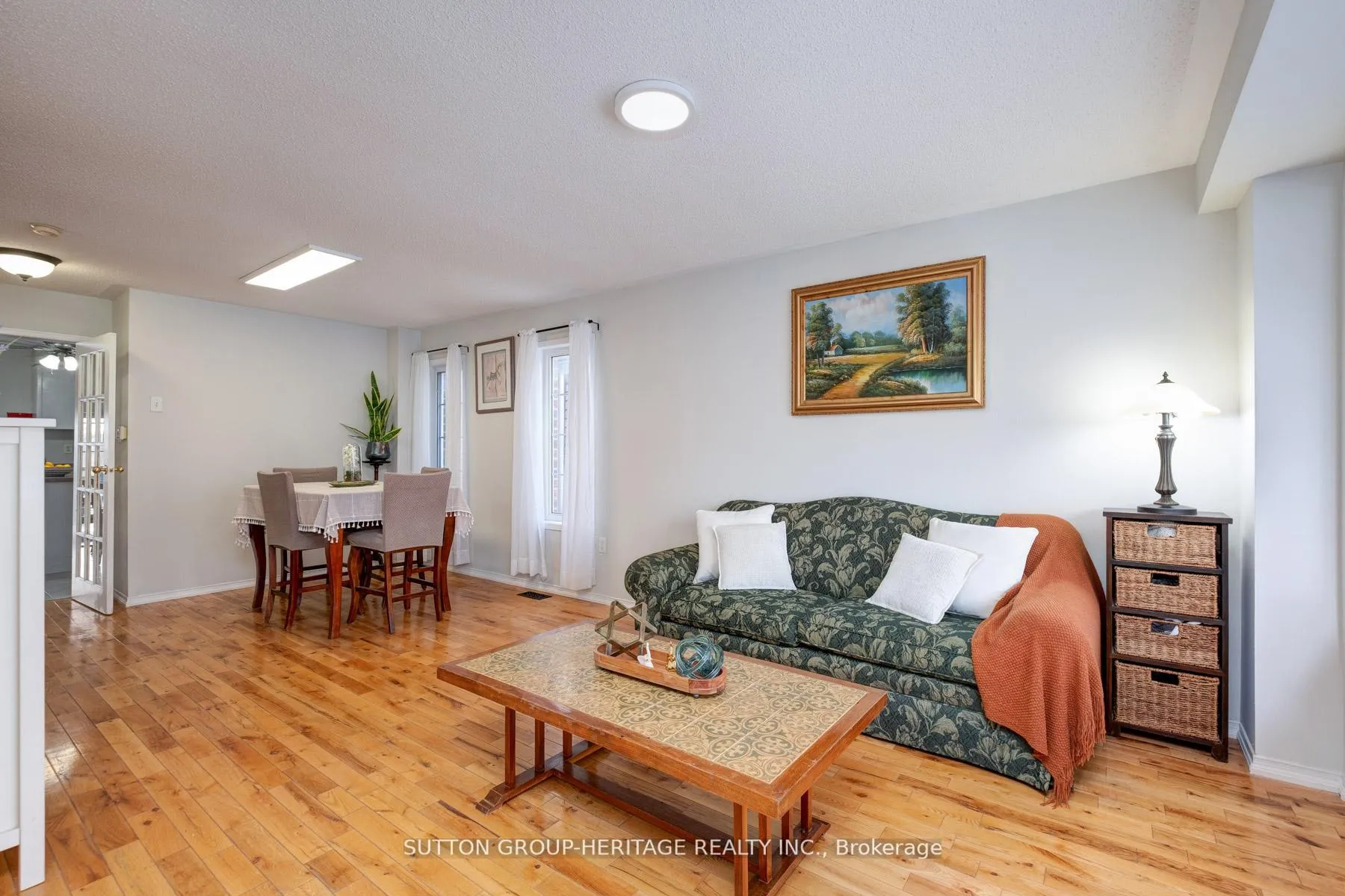 Photo 6 of 19 Bradbury Crescent, Ajax, Northwest Ajax — HOMEH