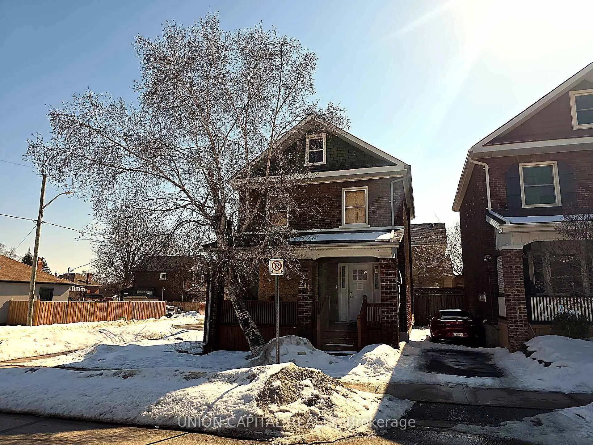 Photo 3 of 241 Eulalie Avenue, Oshawa, Central — HOMEH
