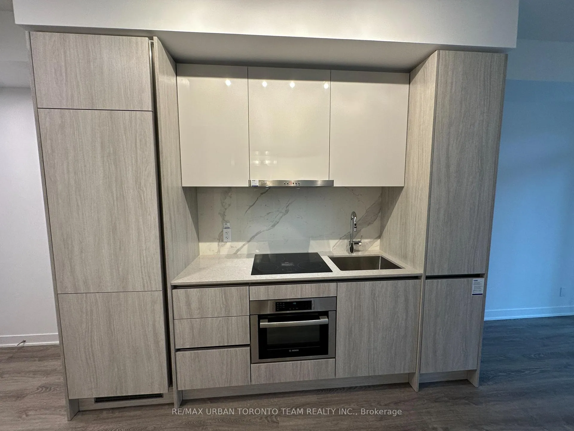 Photo 3 of Unit 1516, 180 Front Street E, Toronto, Moss Park — HOMEH