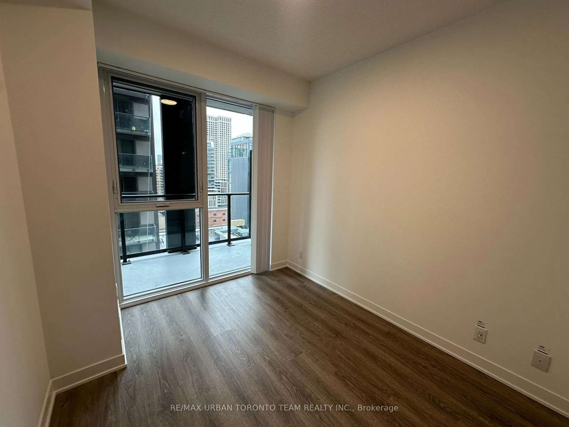 Photo 9 of Unit 1516, 180 Front Street E, Toronto, Moss Park — HOMEH