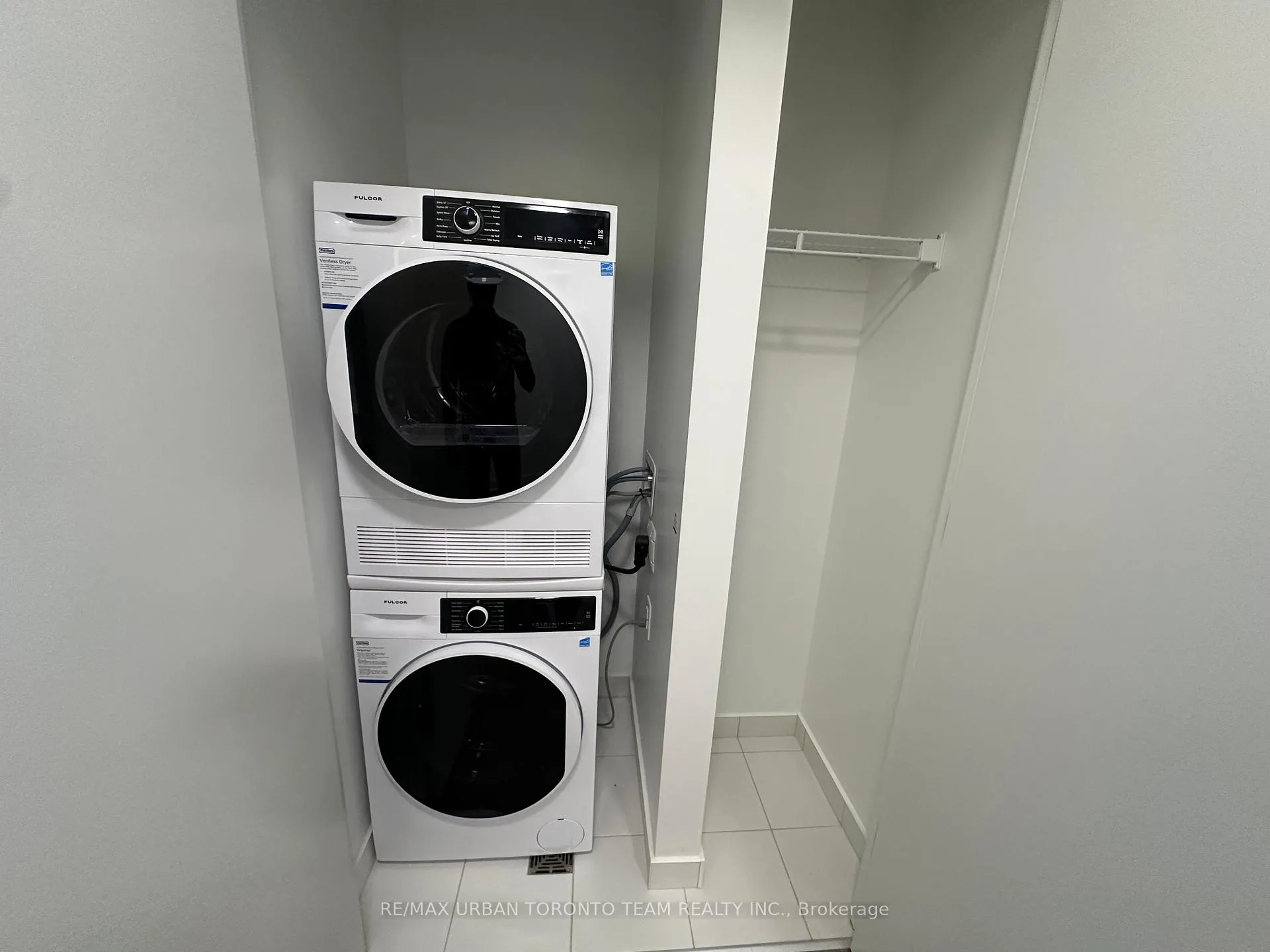 Photo 12 of Unit 1516, 180 Front Street E, Toronto, Moss Park — HOMEH