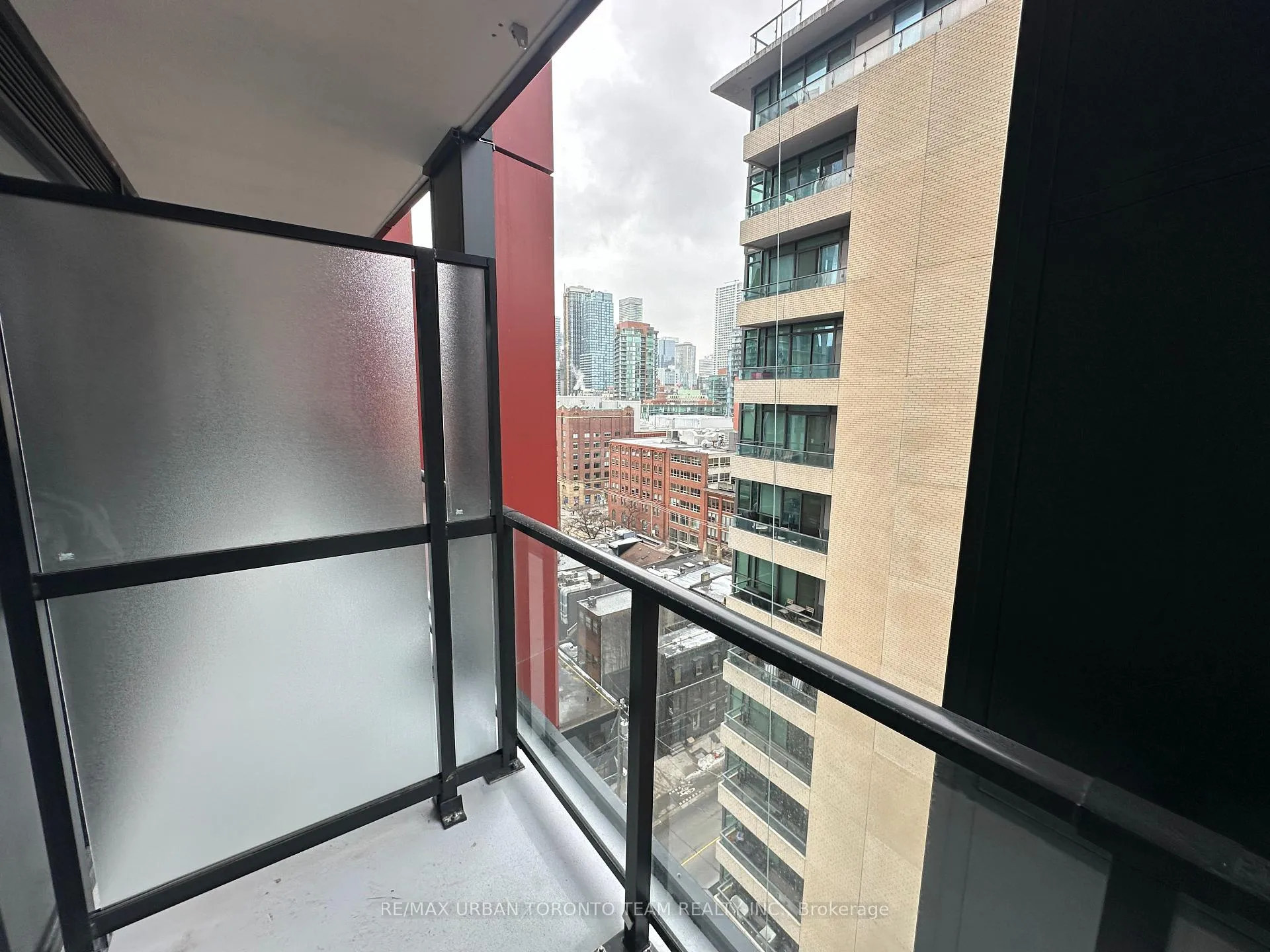 Photo 13 of Unit 1516, 180 Front Street E, Toronto, Moss Park — HOMEH