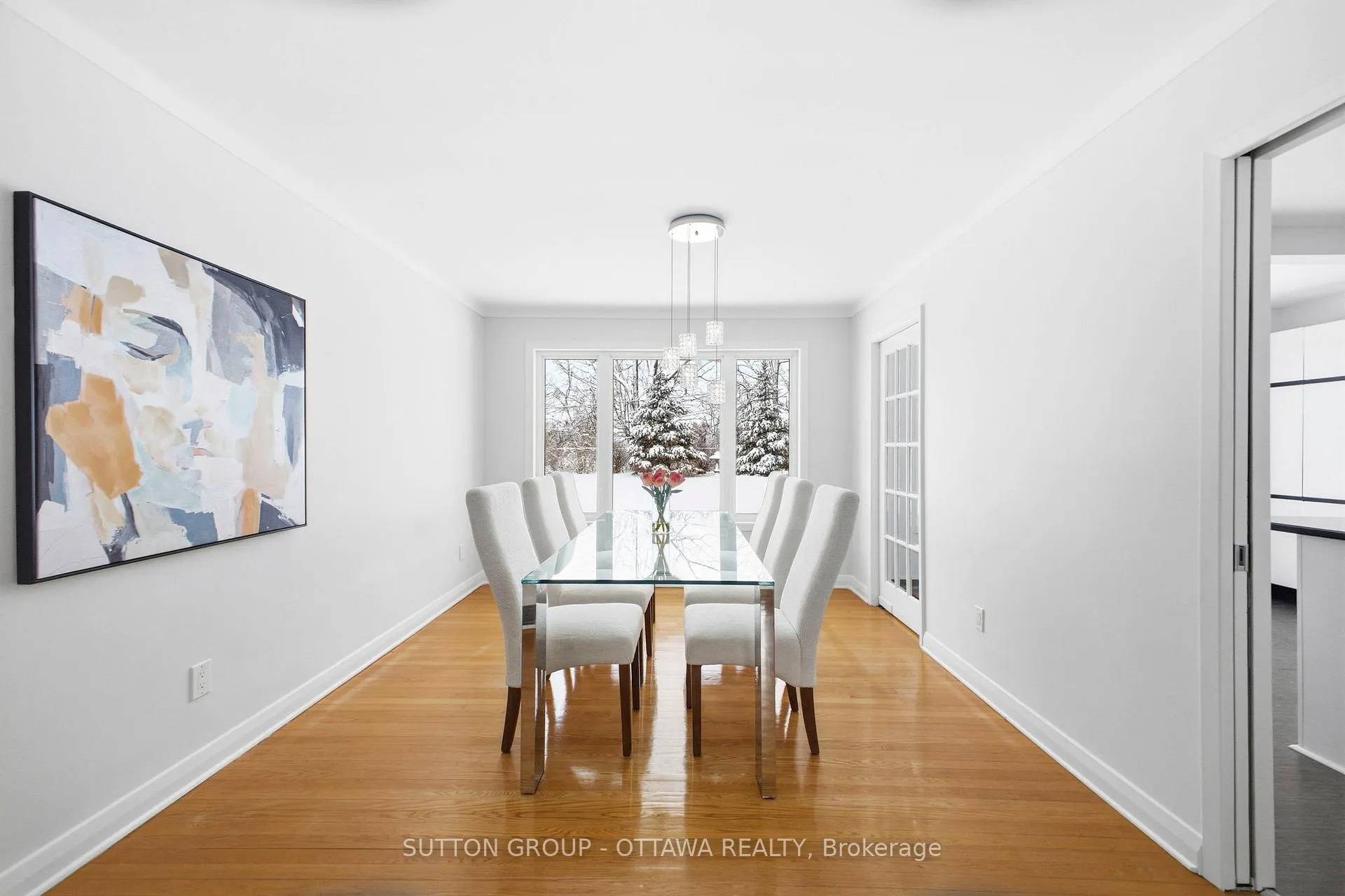 Photo 10 of 1075 Chelsea Street, Ottawa, Viscount Alexander Park — HOMEH