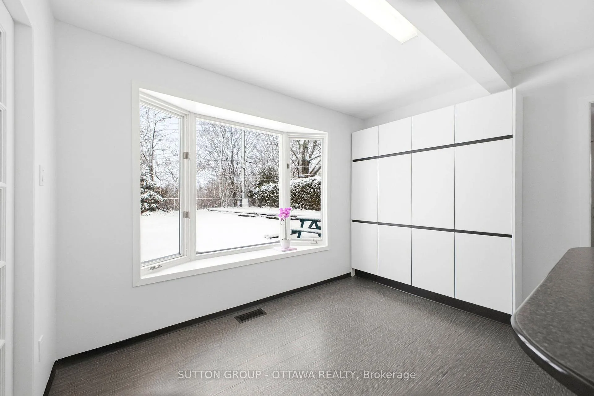 Photo 16 of 1075 Chelsea Street, Ottawa, Viscount Alexander Park — HOMEH