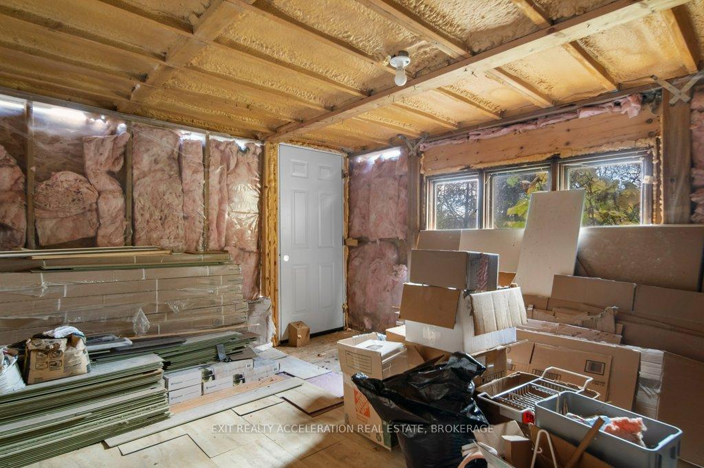 Photo 27 of 1556 Ham Road, Loyalist, Lennox and Addington - South — HOMEH
