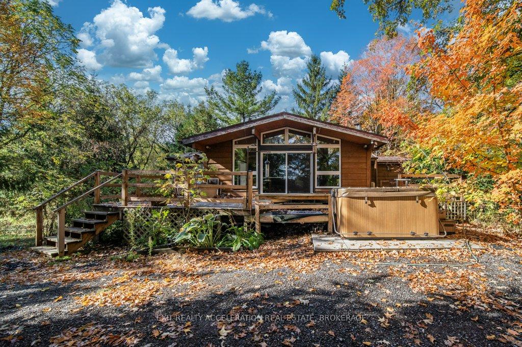 Photo 30 of 1556 Ham Road, Loyalist, Lennox and Addington - South — HOMEH