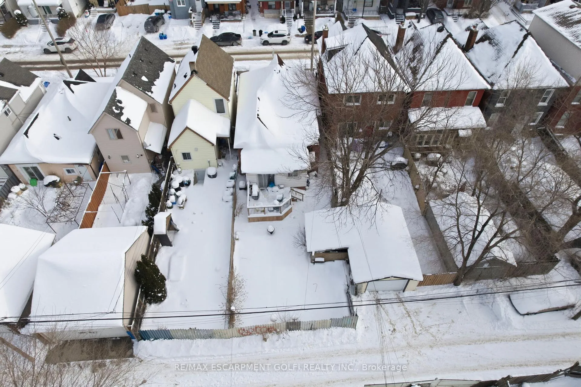 Photo 12 of 121 Gibson Avenue, Hamilton, Gibson — HOMEH