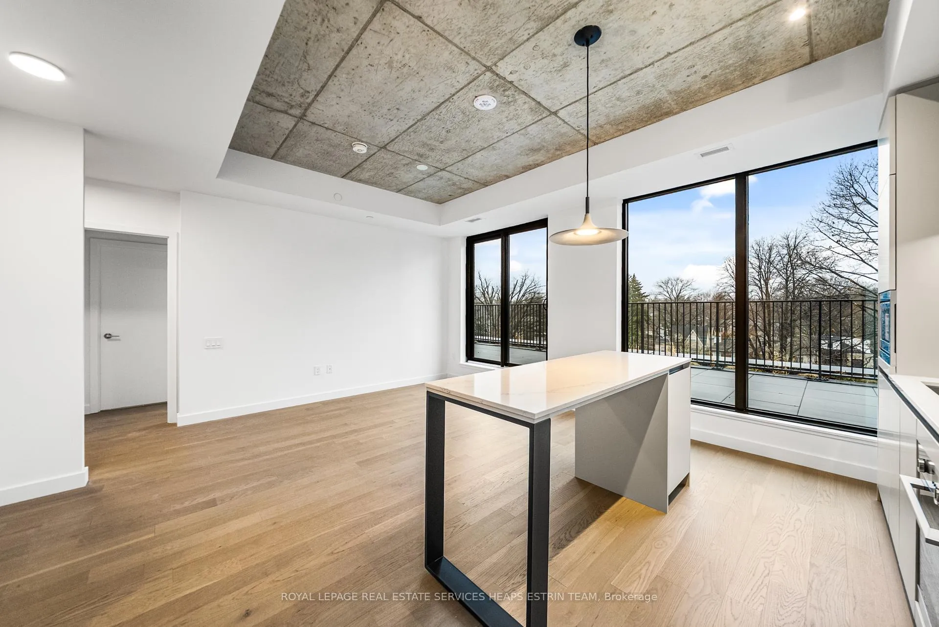 Photo 6 of Unit 607, 1720 Bayview Avenue, Toronto, Mount Pleasant East — HOMEH