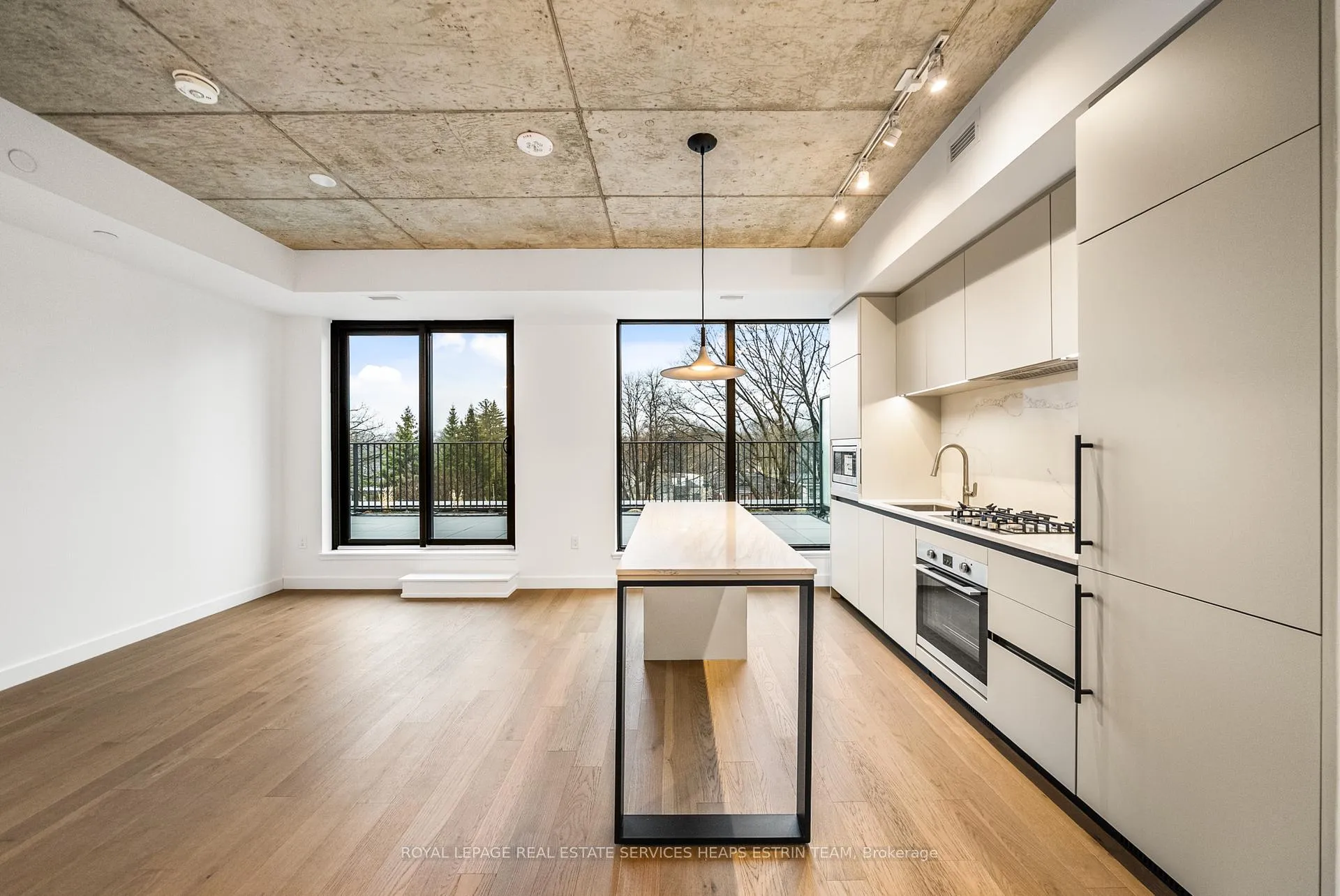 Photo 9 of Unit 607, 1720 Bayview Avenue, Toronto, Mount Pleasant East — HOMEH
