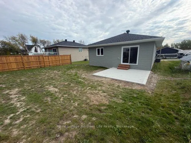 Photo 16 of 59 Bain Avenue, West Nipissing, Cache Bay — HOMEH