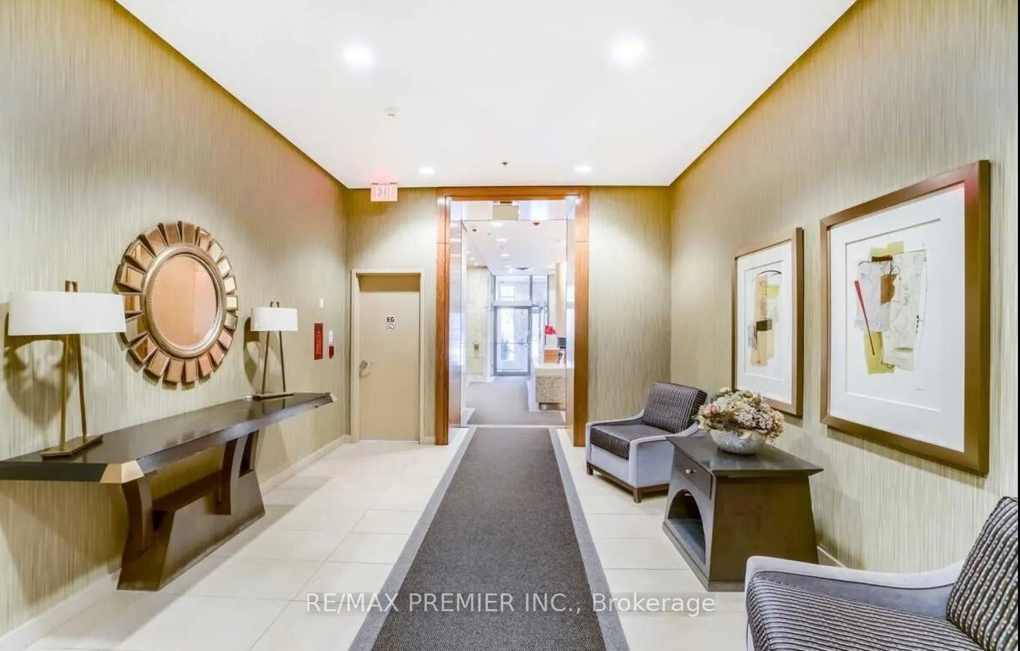 Photo 4 of Unit 317, 736 Spadina Avenue, Toronto, University — HOMEH
