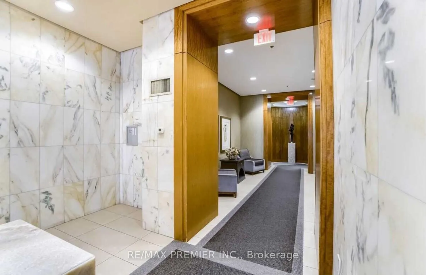 Photo 6 of Unit 317, 736 Spadina Avenue, Toronto, University — HOMEH