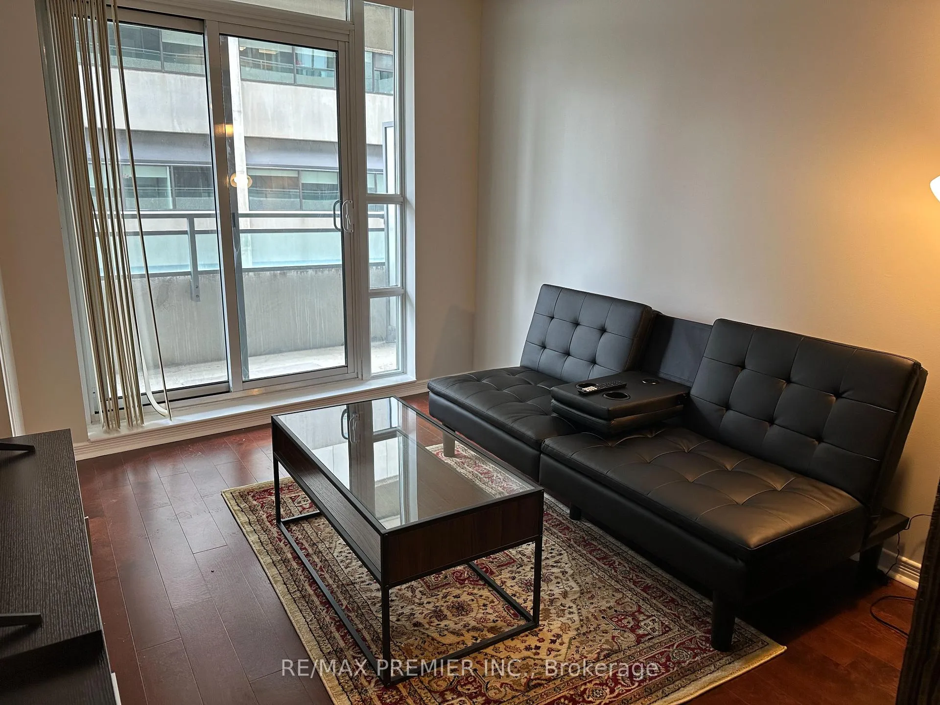Photo 10 of Unit 317, 736 Spadina Avenue, Toronto, University — HOMEH