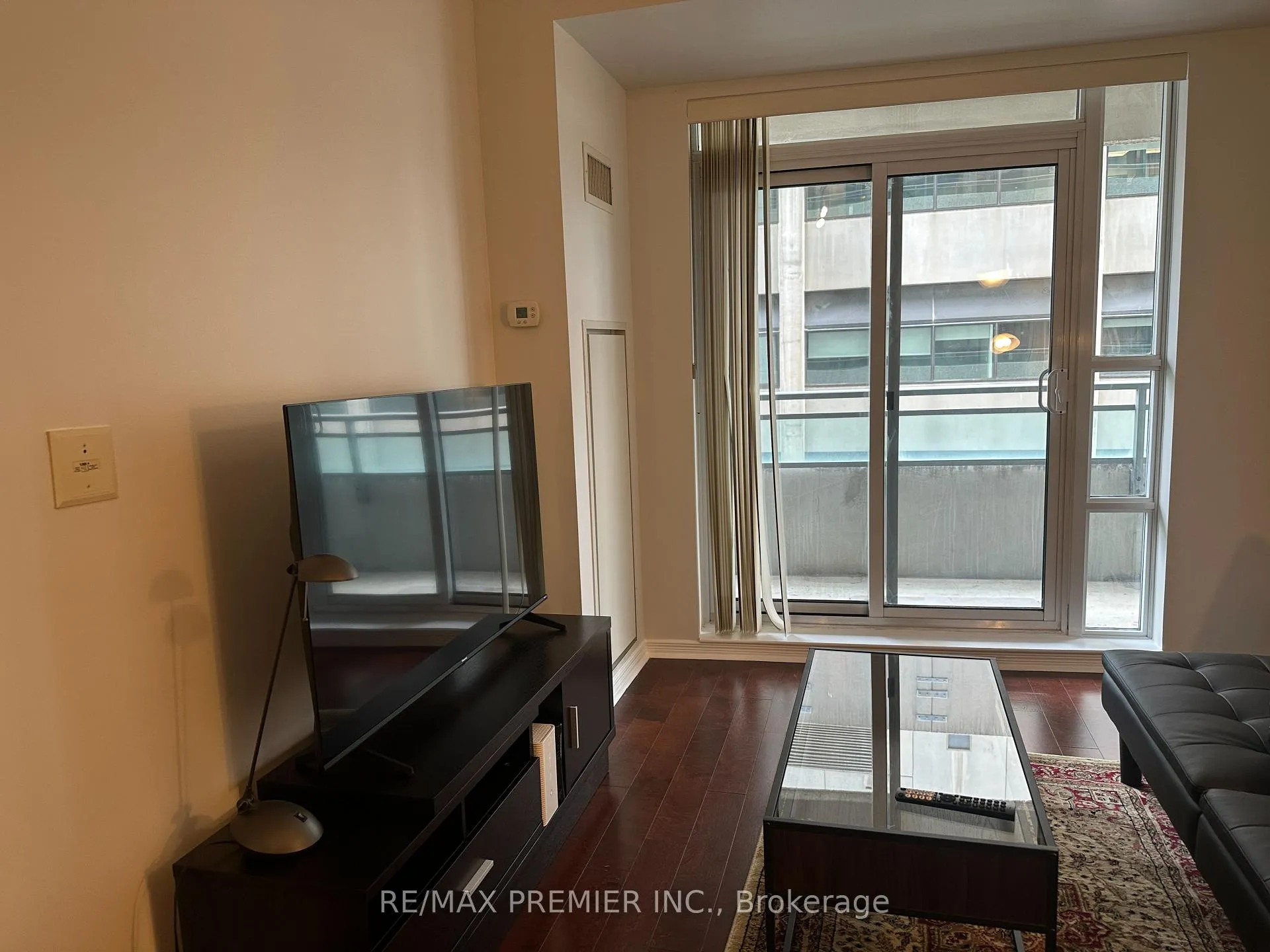 Photo 14 of Unit 317, 736 Spadina Avenue, Toronto, University — HOMEH