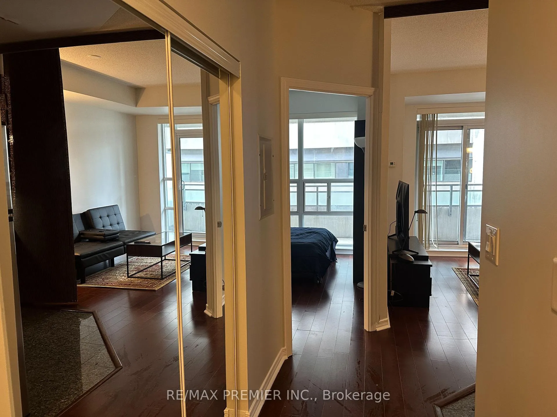Photo 15 of Unit 317, 736 Spadina Avenue, Toronto, University — HOMEH