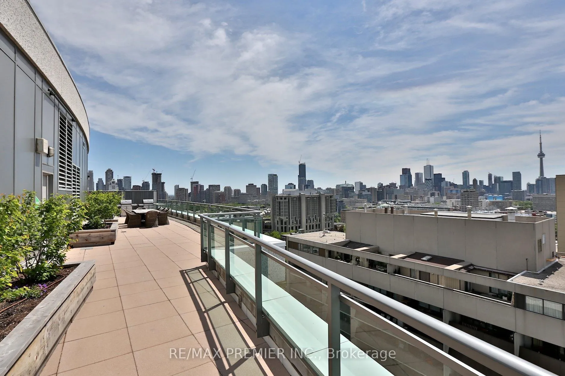 Photo 31 of Unit 317, 736 Spadina Avenue, Toronto, University — HOMEH