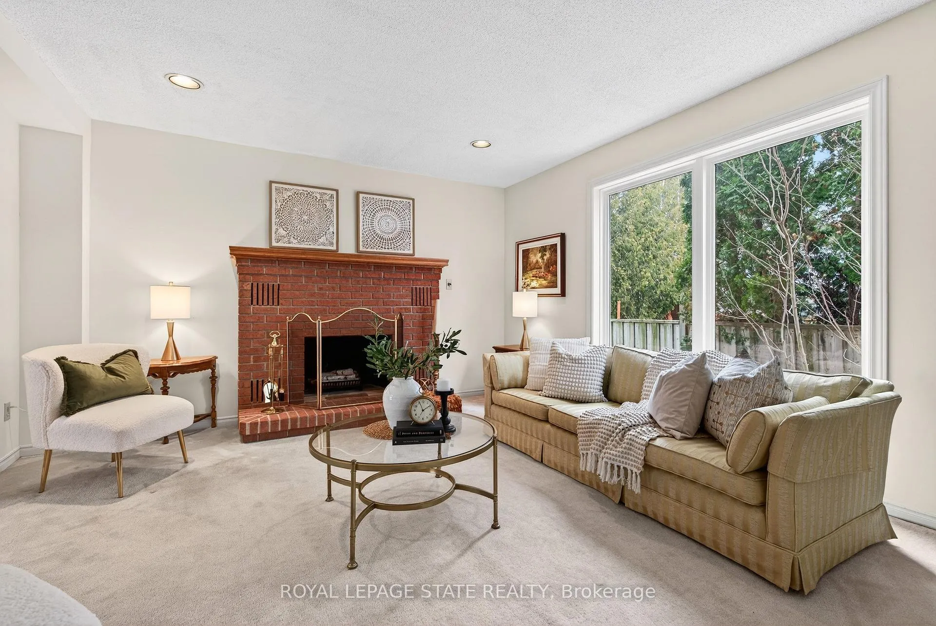 Photo 15 of 133 Central Avenue, Grimsby, Grimsby East — HOMEH