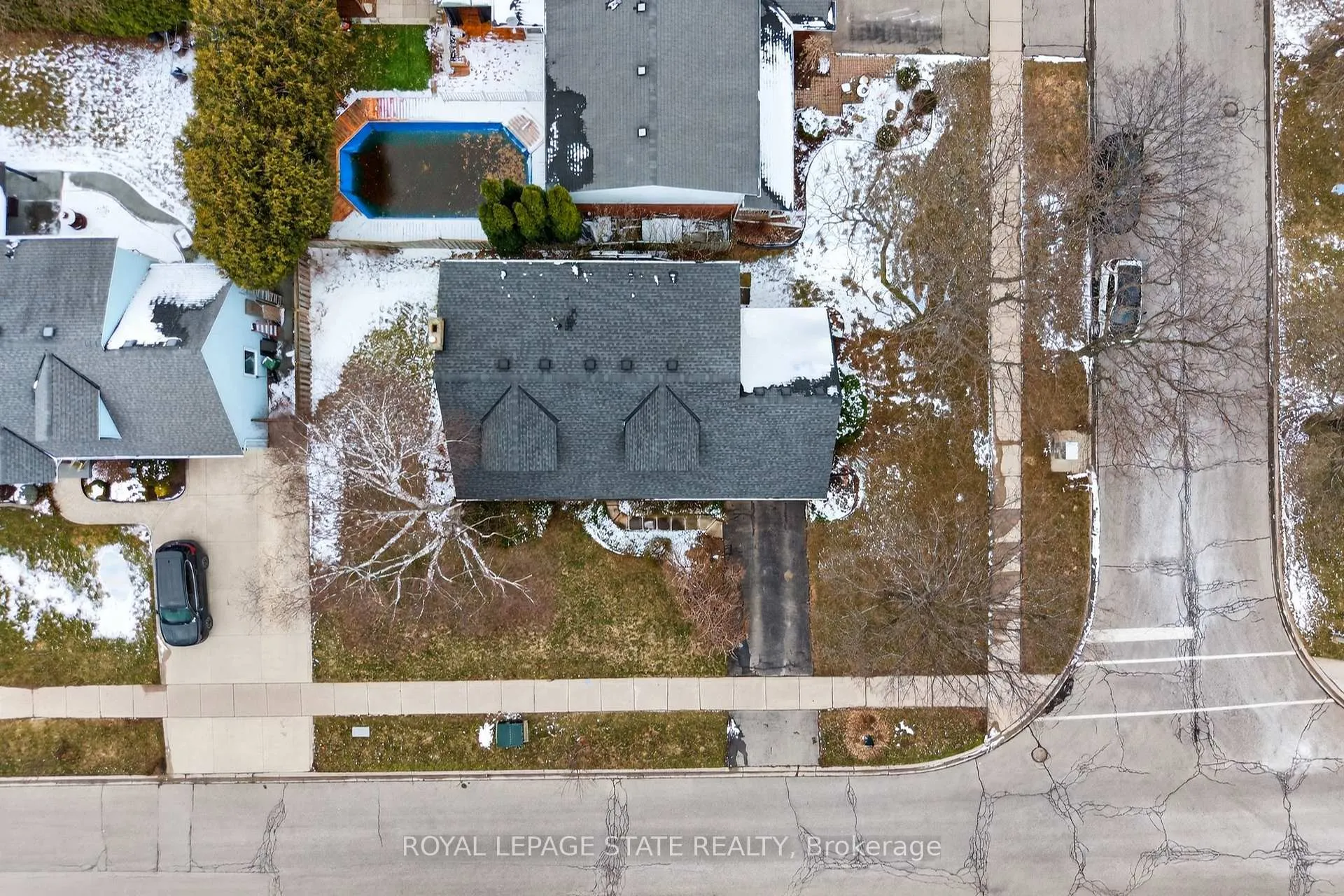 Photo 48 of 133 Central Avenue, Grimsby, Grimsby East — HOMEH
