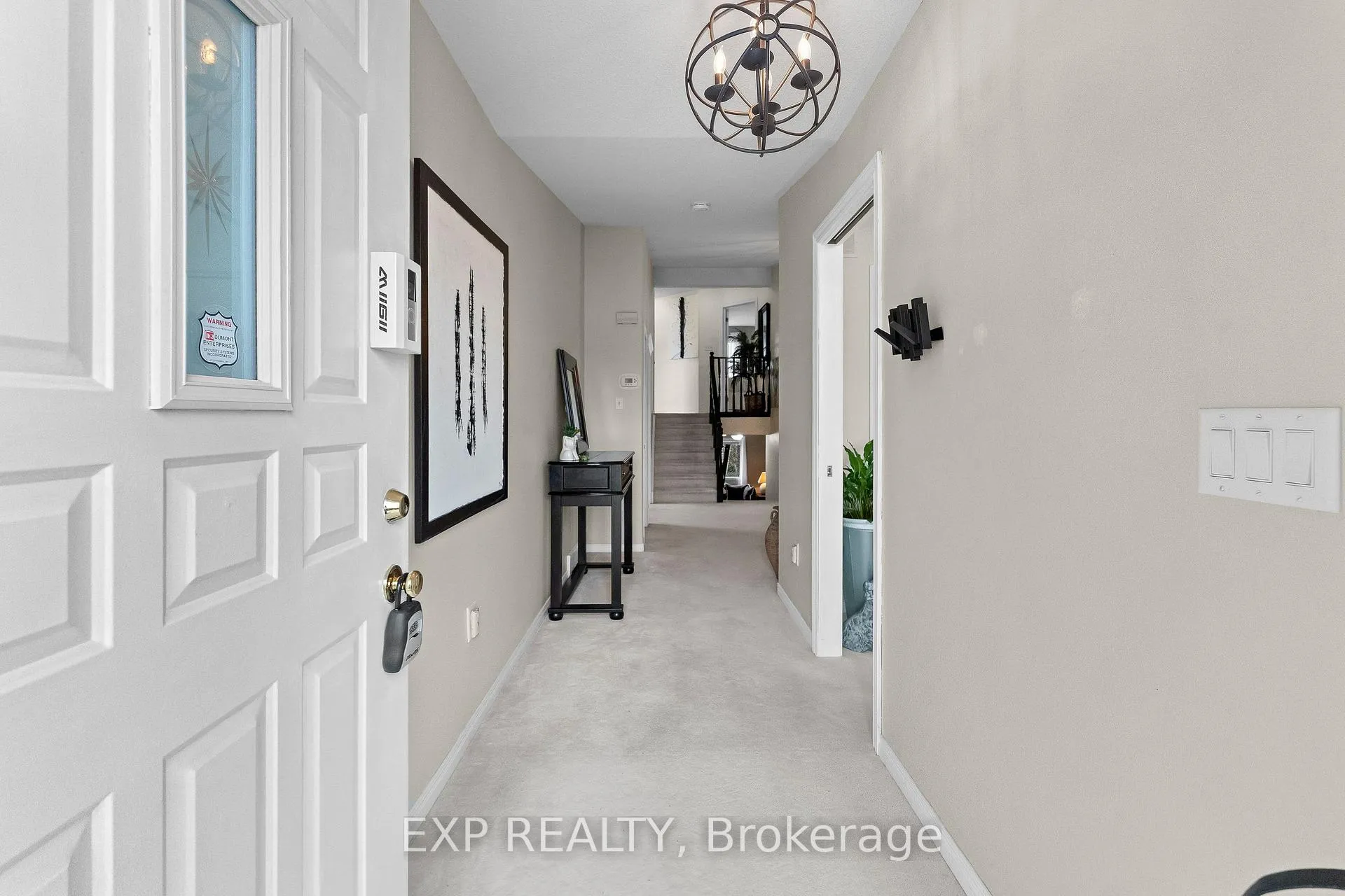 Photo 3 of 7799 Yvette Crescent, Niagara Falls, Ascot — HOMEH