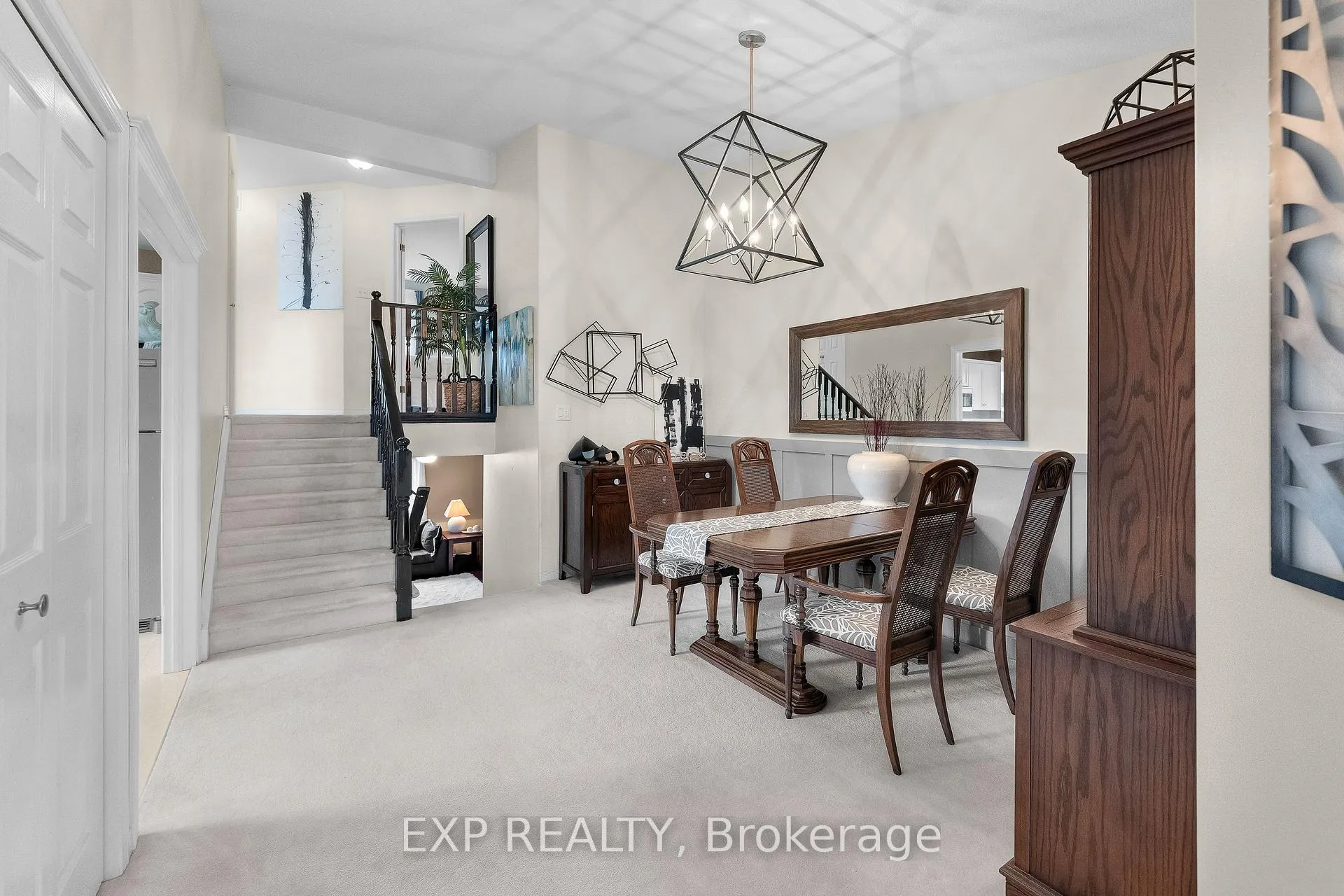 Photo 6 of 7799 Yvette Crescent, Niagara Falls, Ascot — HOMEH