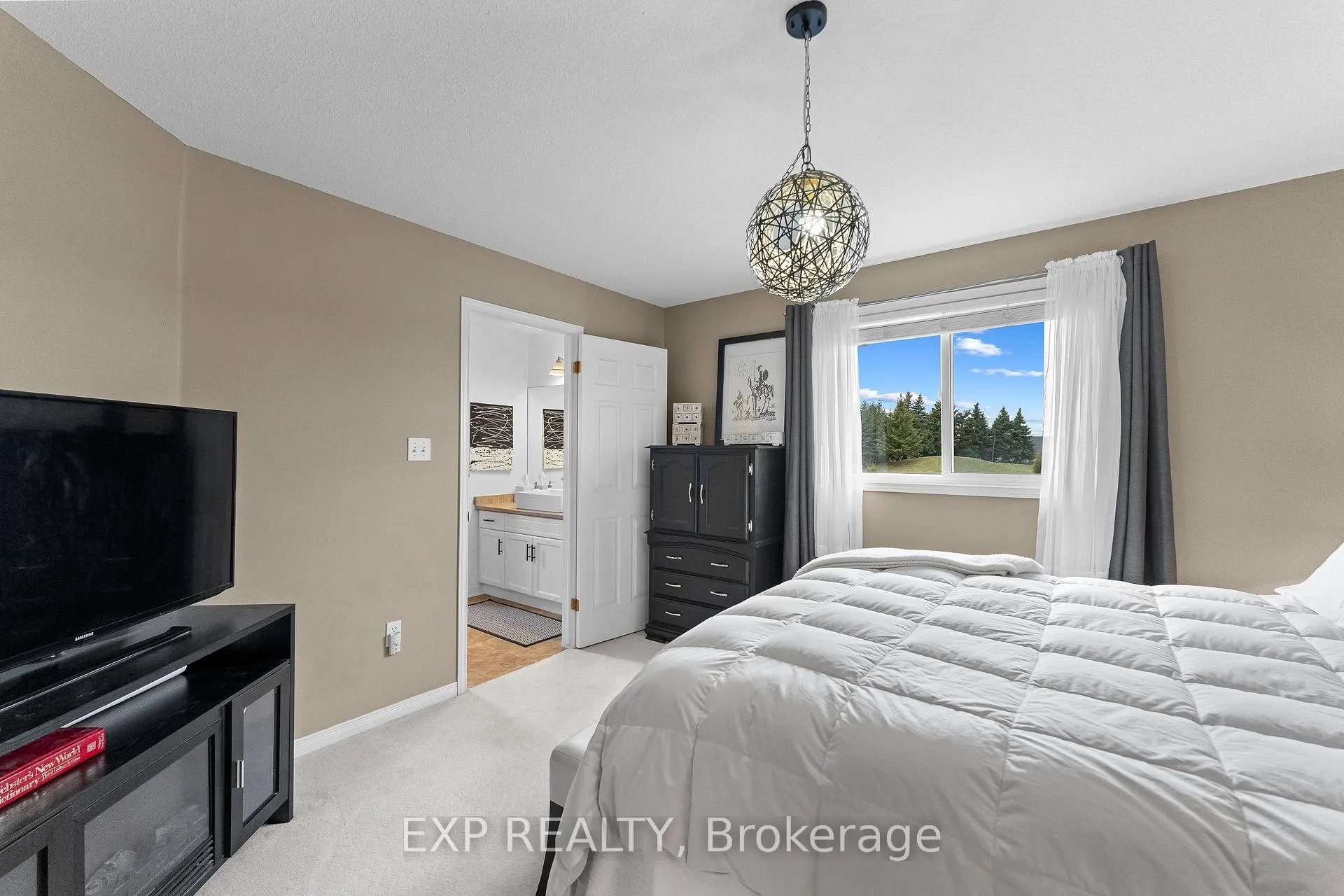 Photo 17 of 7799 Yvette Crescent, Niagara Falls, Ascot — HOMEH