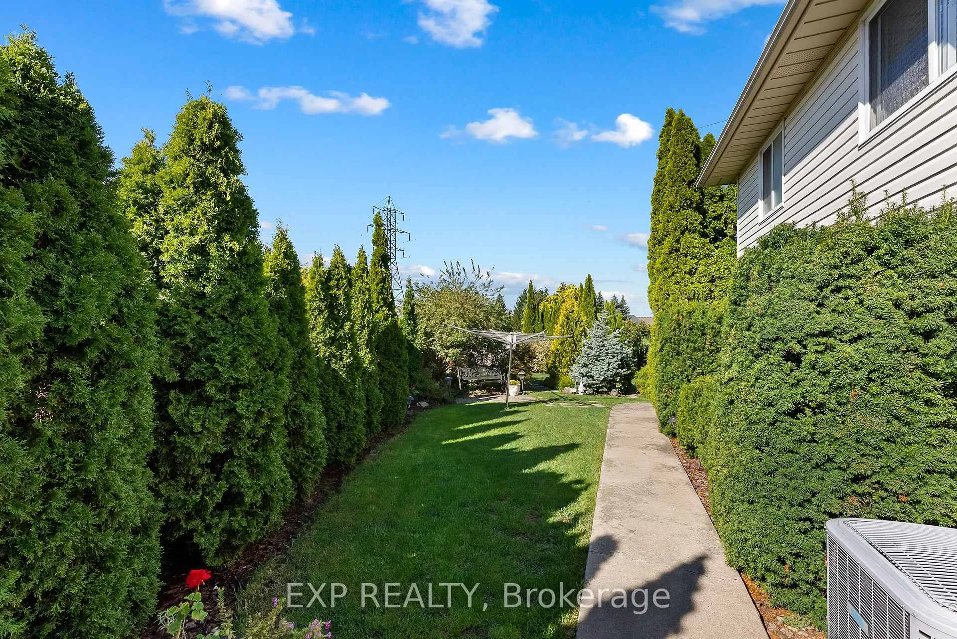 Photo 32 of 7799 Yvette Crescent, Niagara Falls, Ascot — HOMEH