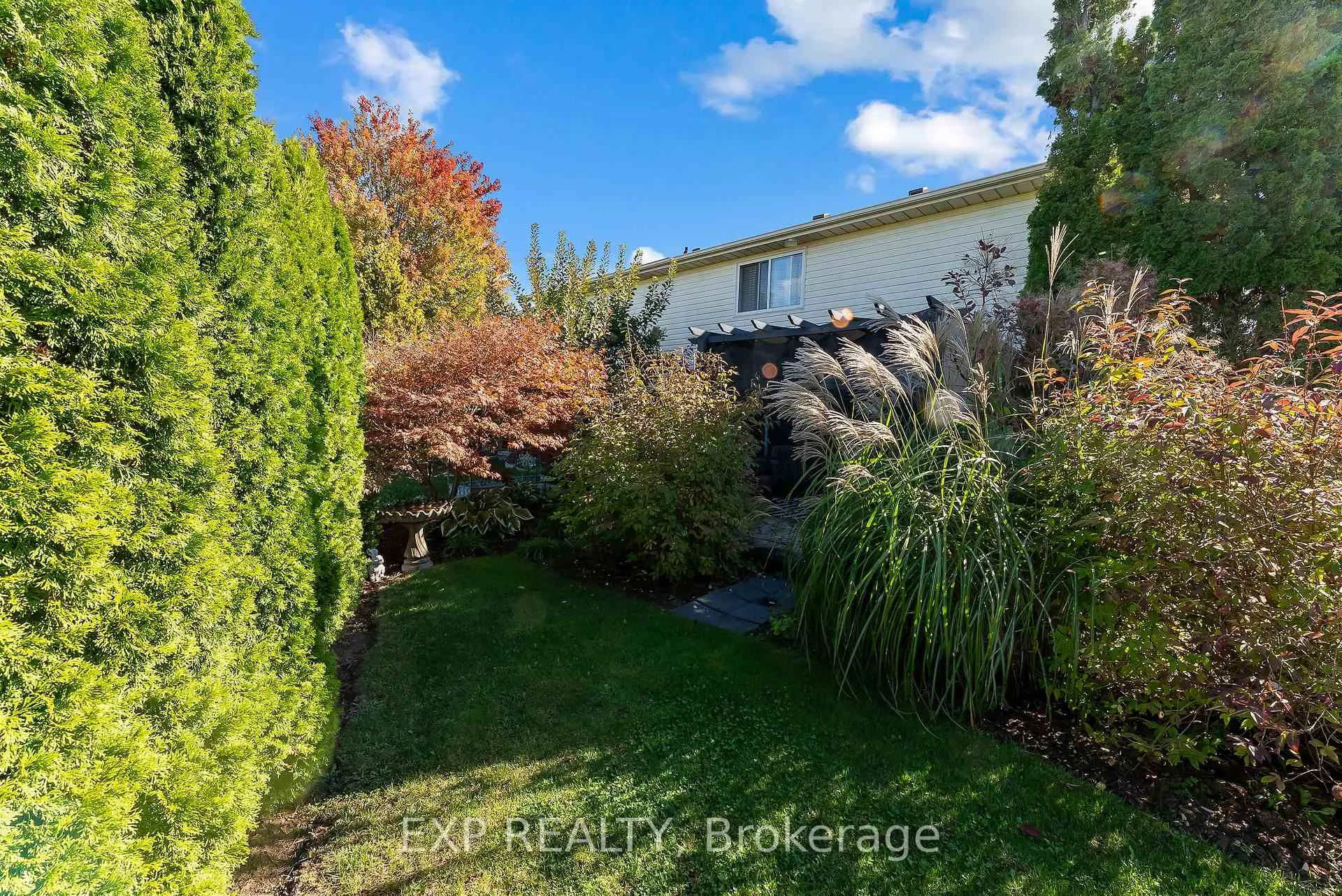 Photo 35 of 7799 Yvette Crescent, Niagara Falls, Ascot — HOMEH