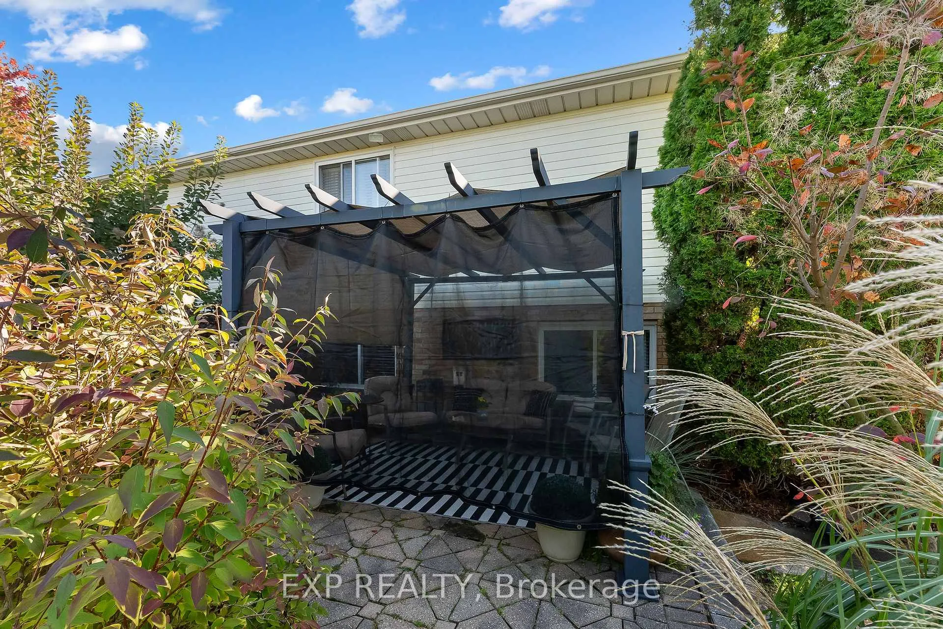 Photo 37 of 7799 Yvette Crescent, Niagara Falls, Ascot — HOMEH