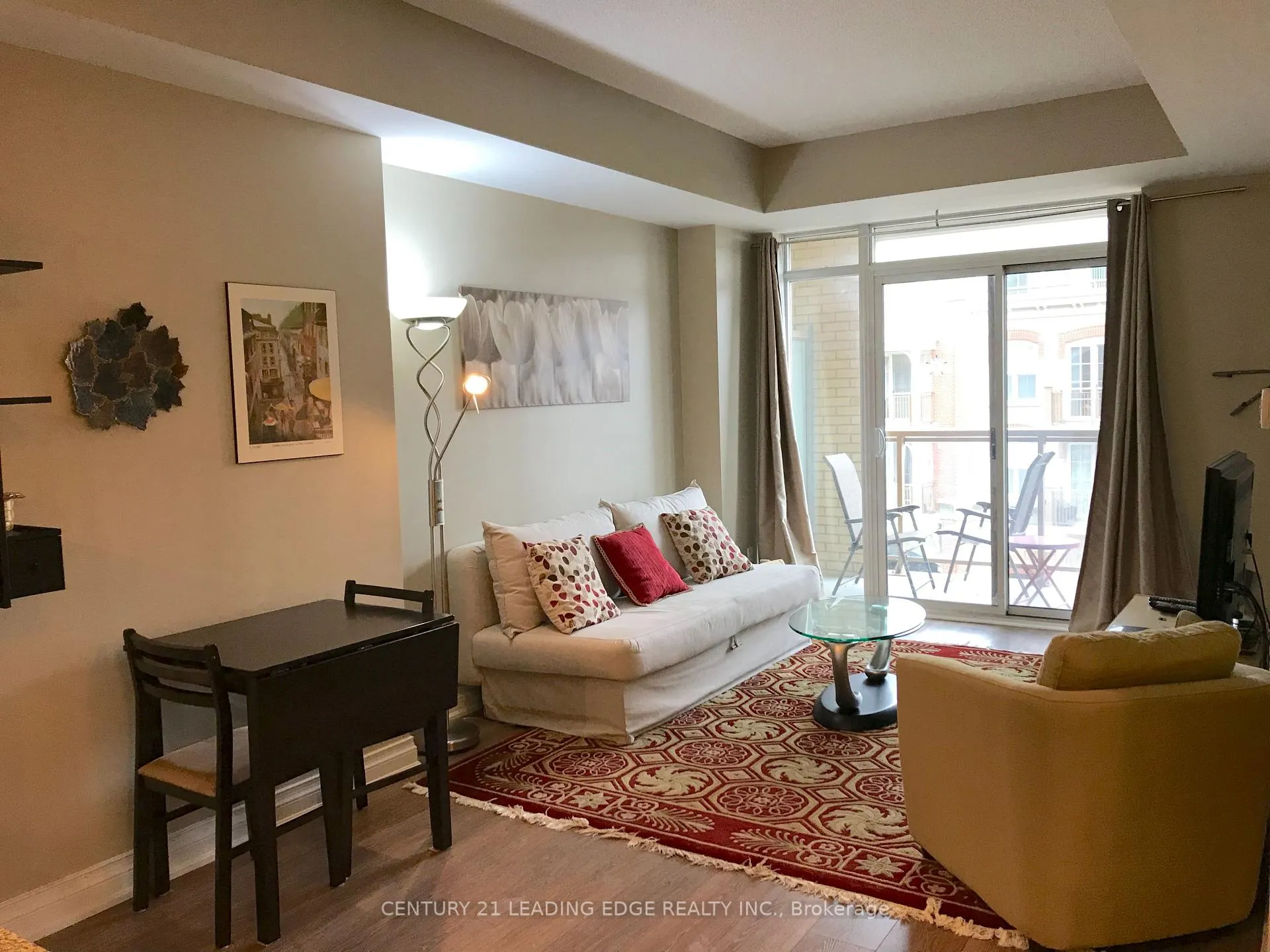 Photo 8 of Unit 308, 68 Main Street N, Markham, Old Markham Village — HOMEH