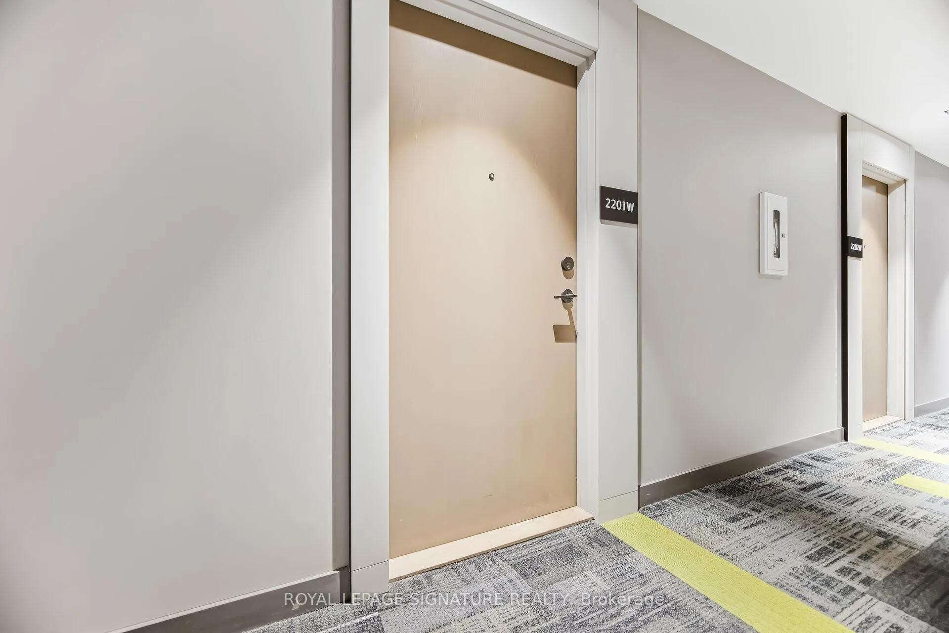 Photo 7 of Unit 2201, 225 Sumach Street, Toronto, Regent Park — HOMEH