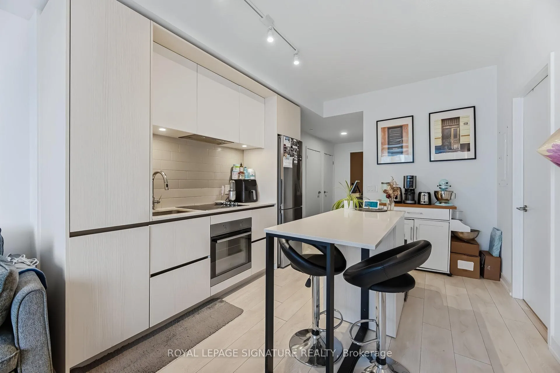 Photo 10 of Unit 2201, 225 Sumach Street, Toronto, Regent Park — HOMEH