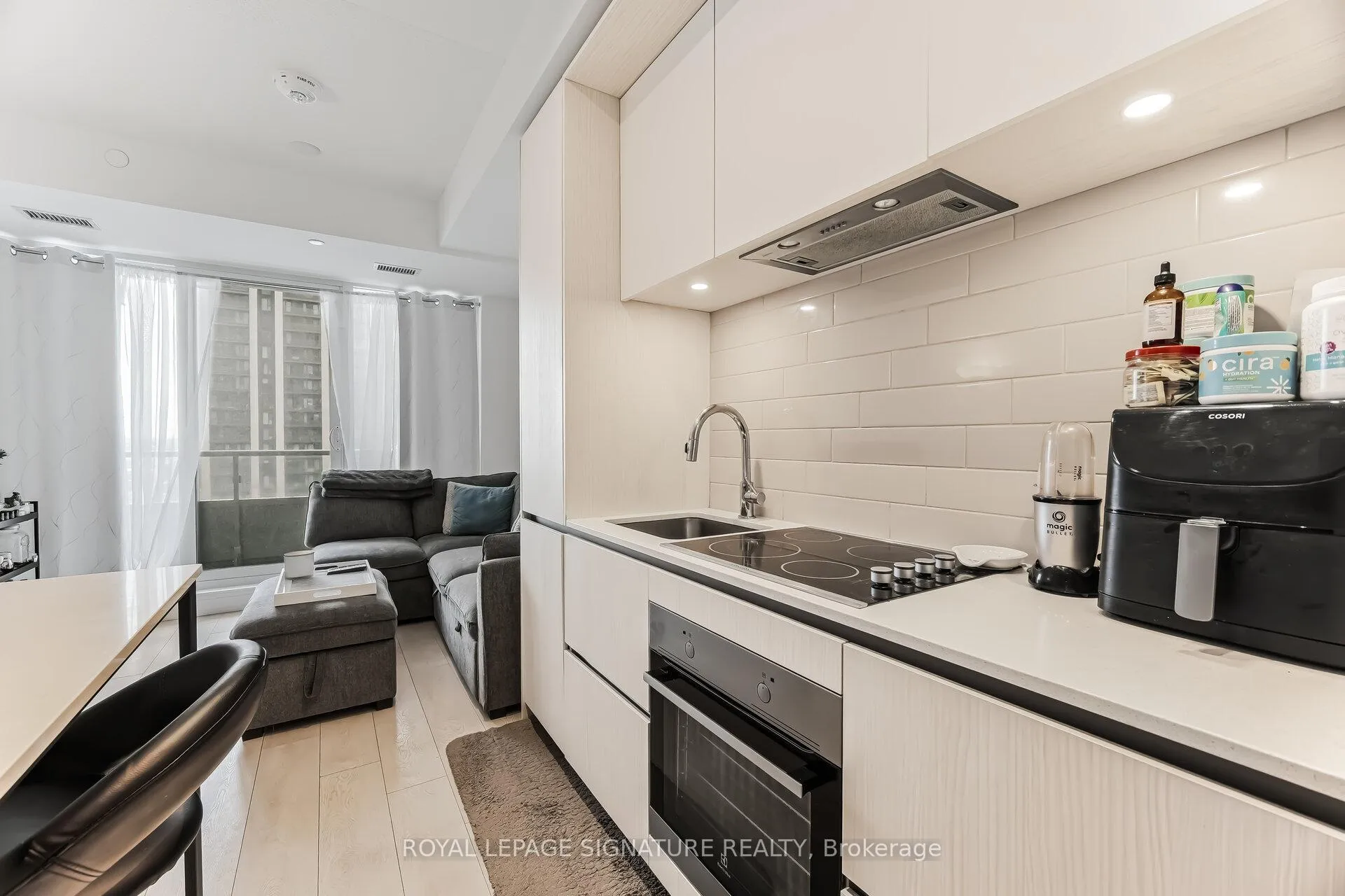 Photo 14 of Unit 2201, 225 Sumach Street, Toronto, Regent Park — HOMEH