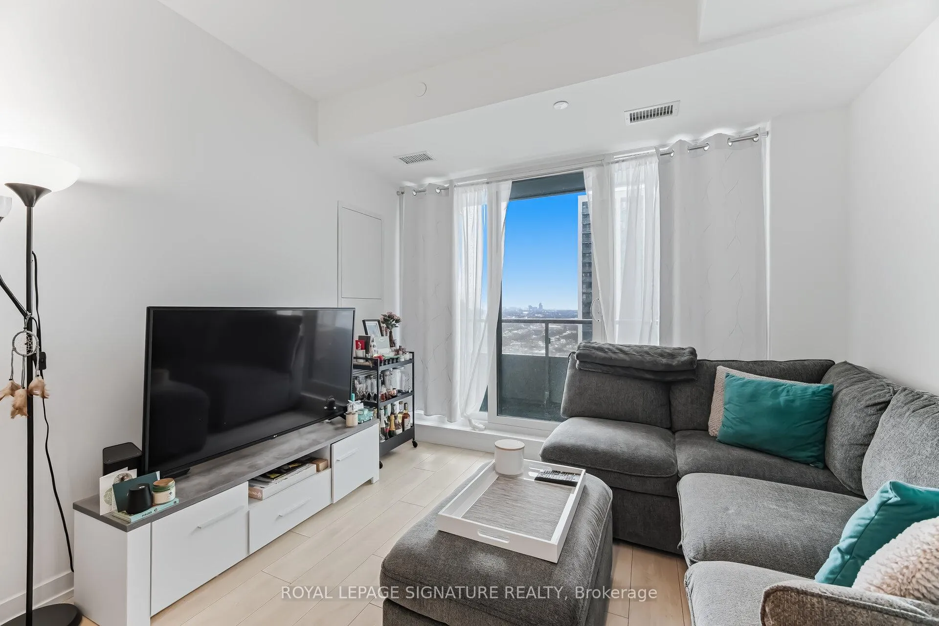Photo 19 of Unit 2201, 225 Sumach Street, Toronto, Regent Park — HOMEH