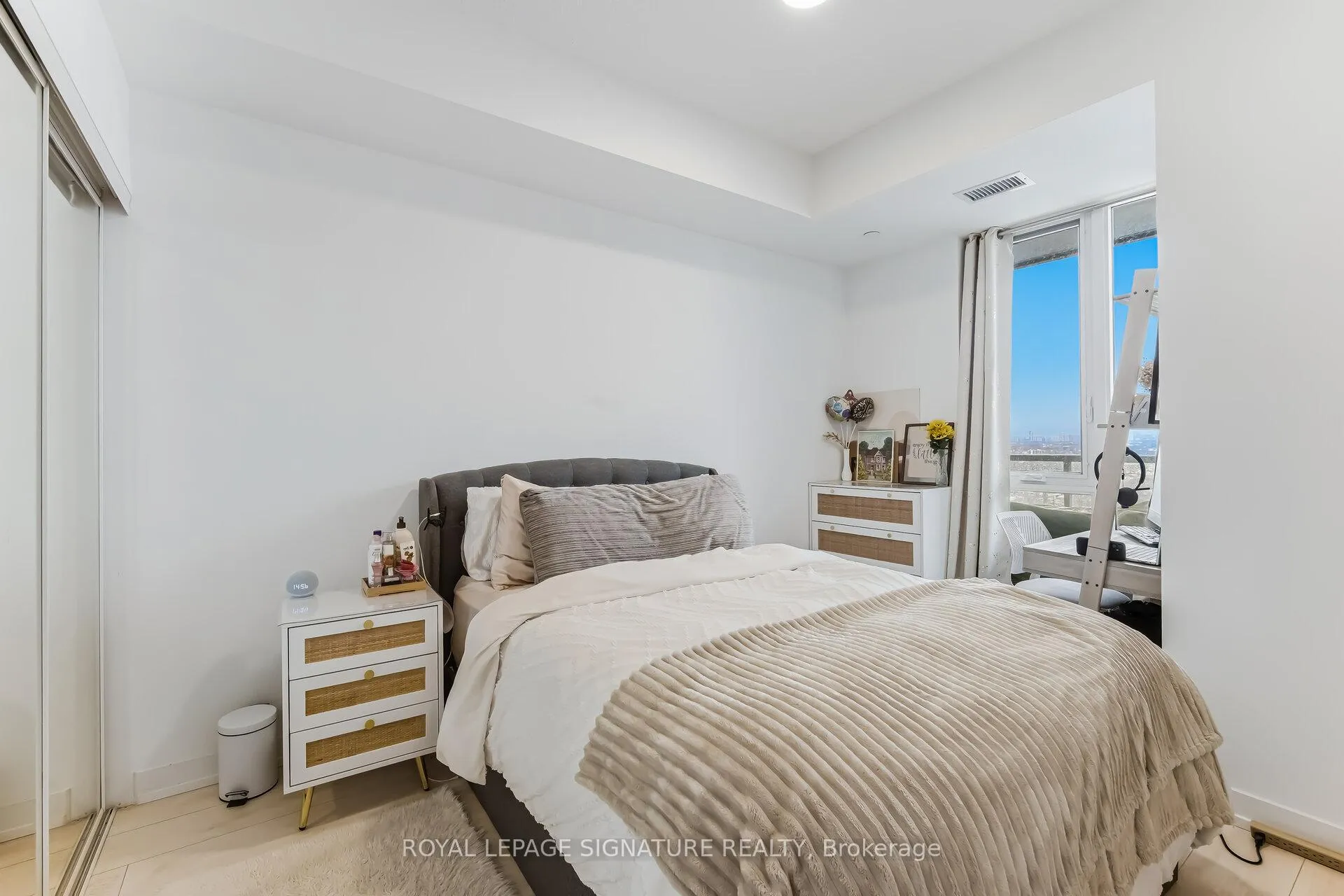 Photo 22 of Unit 2201, 225 Sumach Street, Toronto, Regent Park — HOMEH