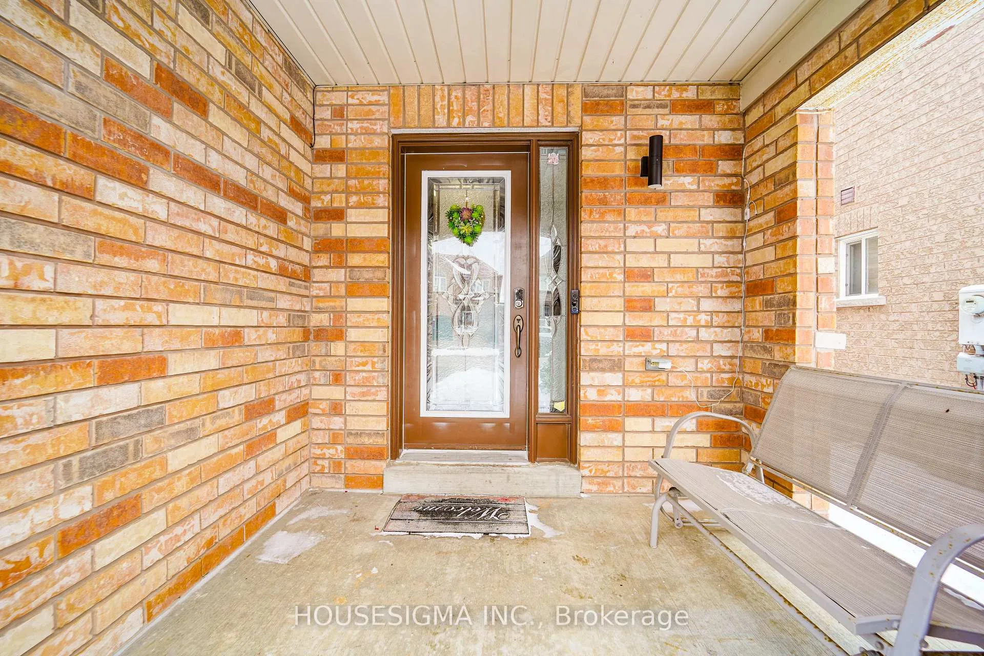 Photo 4 of 49 Mount Pleasant Avenue, Whitby, Blue Grass Meadows — HOMEH