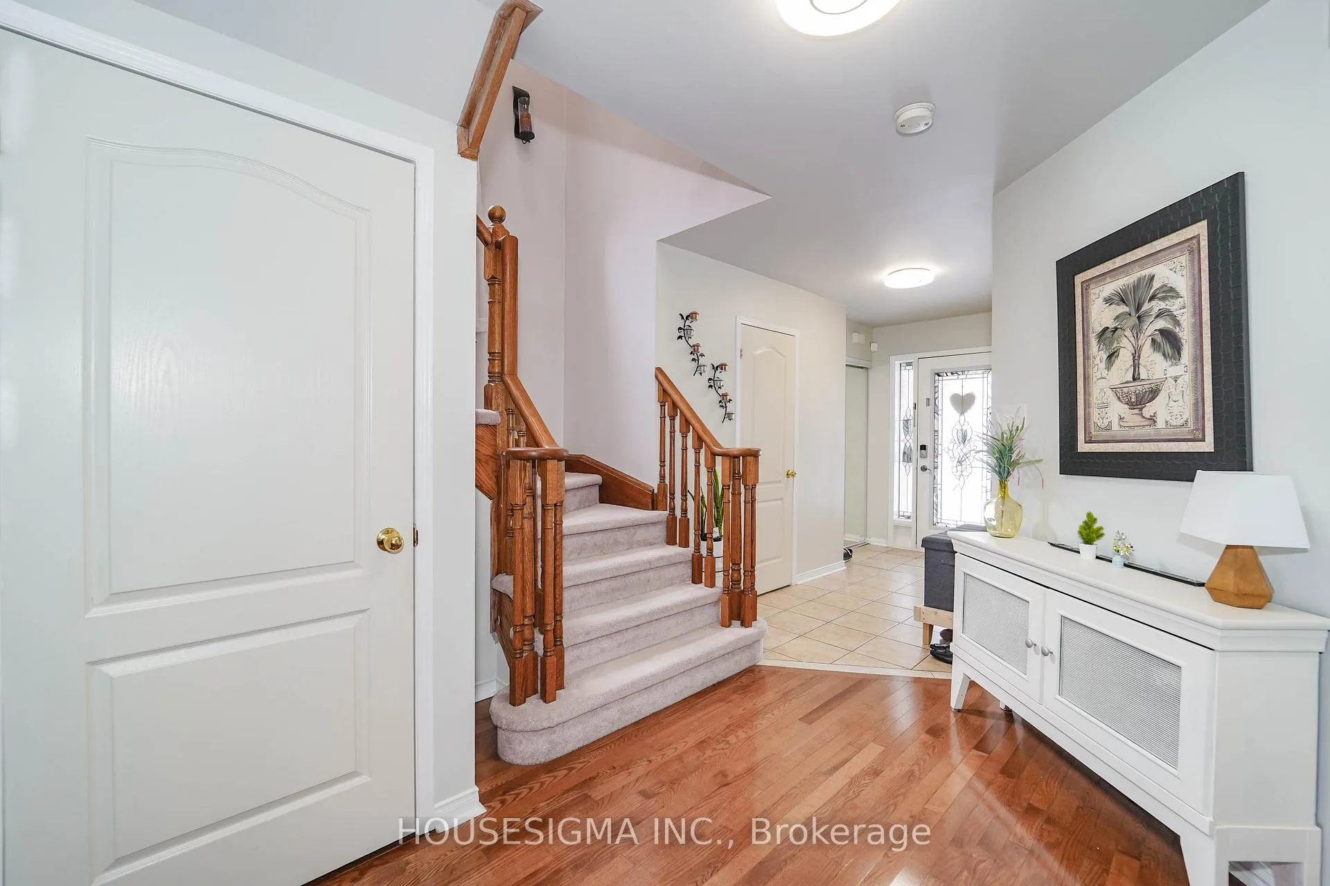 Photo 9 of 49 Mount Pleasant Avenue, Whitby, Blue Grass Meadows — HOMEH