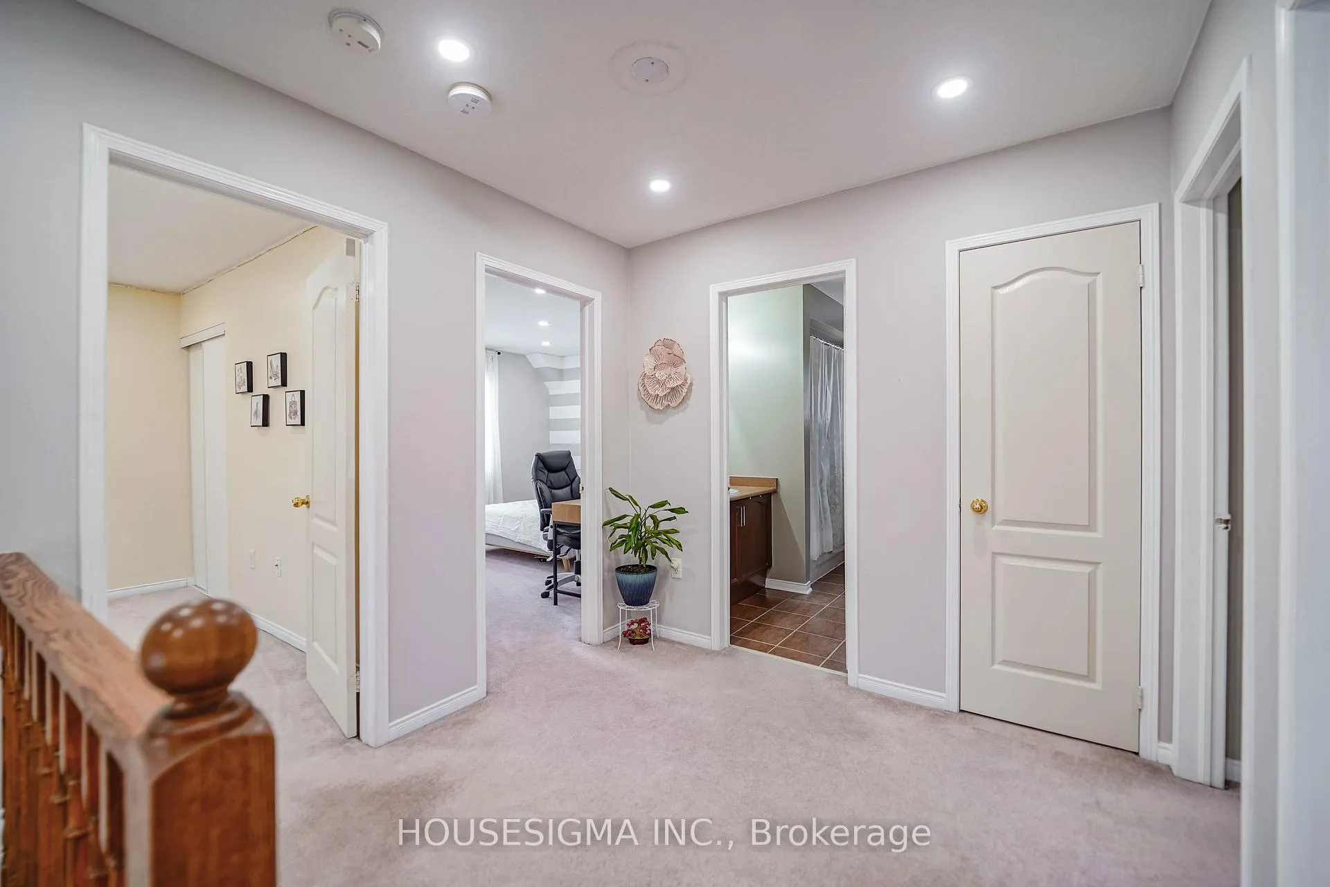 Photo 18 of 49 Mount Pleasant Avenue, Whitby, Blue Grass Meadows — HOMEH