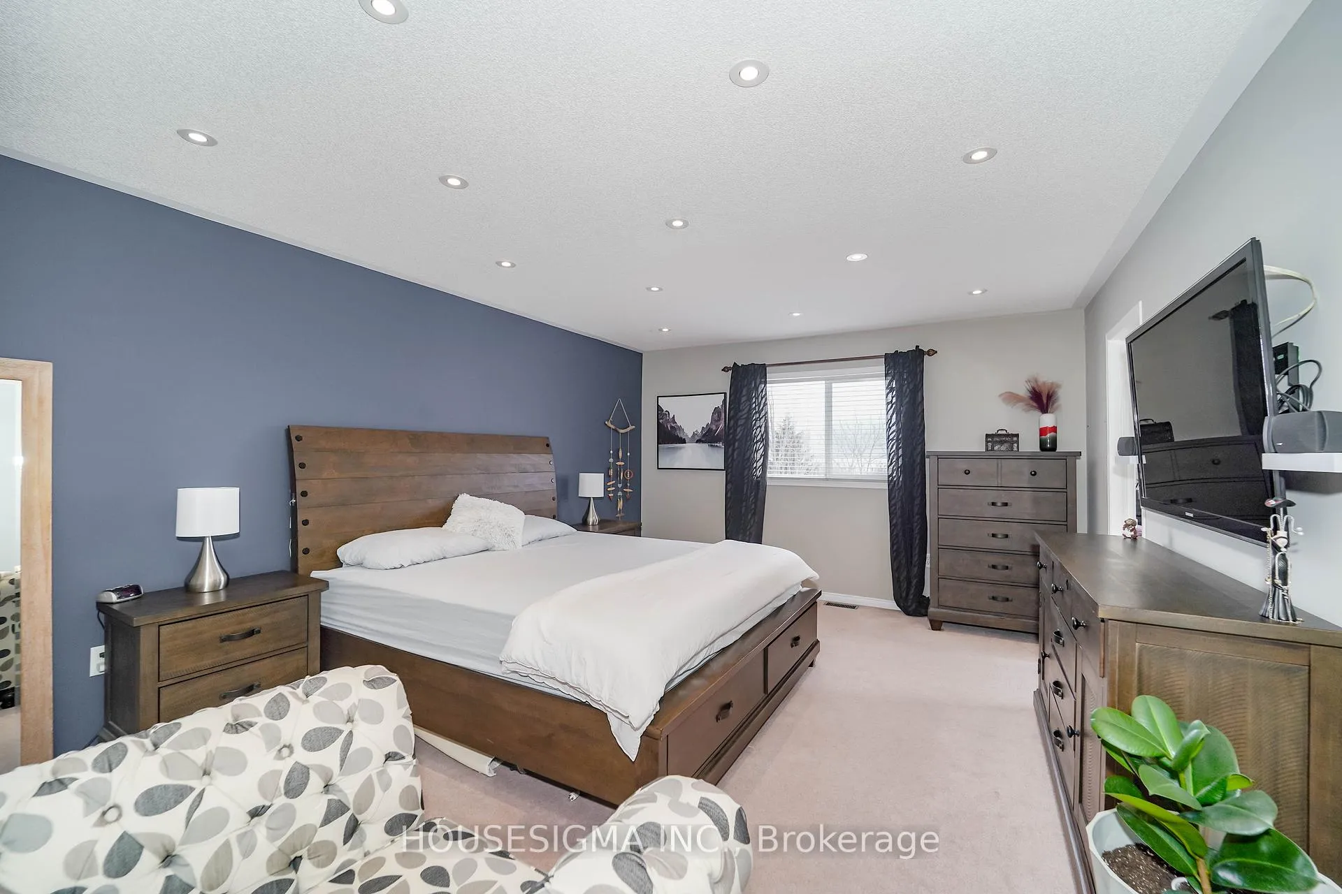 Photo 24 of 49 Mount Pleasant Avenue, Whitby, Blue Grass Meadows — HOMEH
