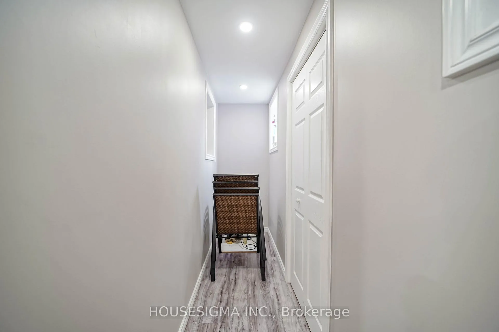 Photo 38 of 49 Mount Pleasant Avenue, Whitby, Blue Grass Meadows — HOMEH