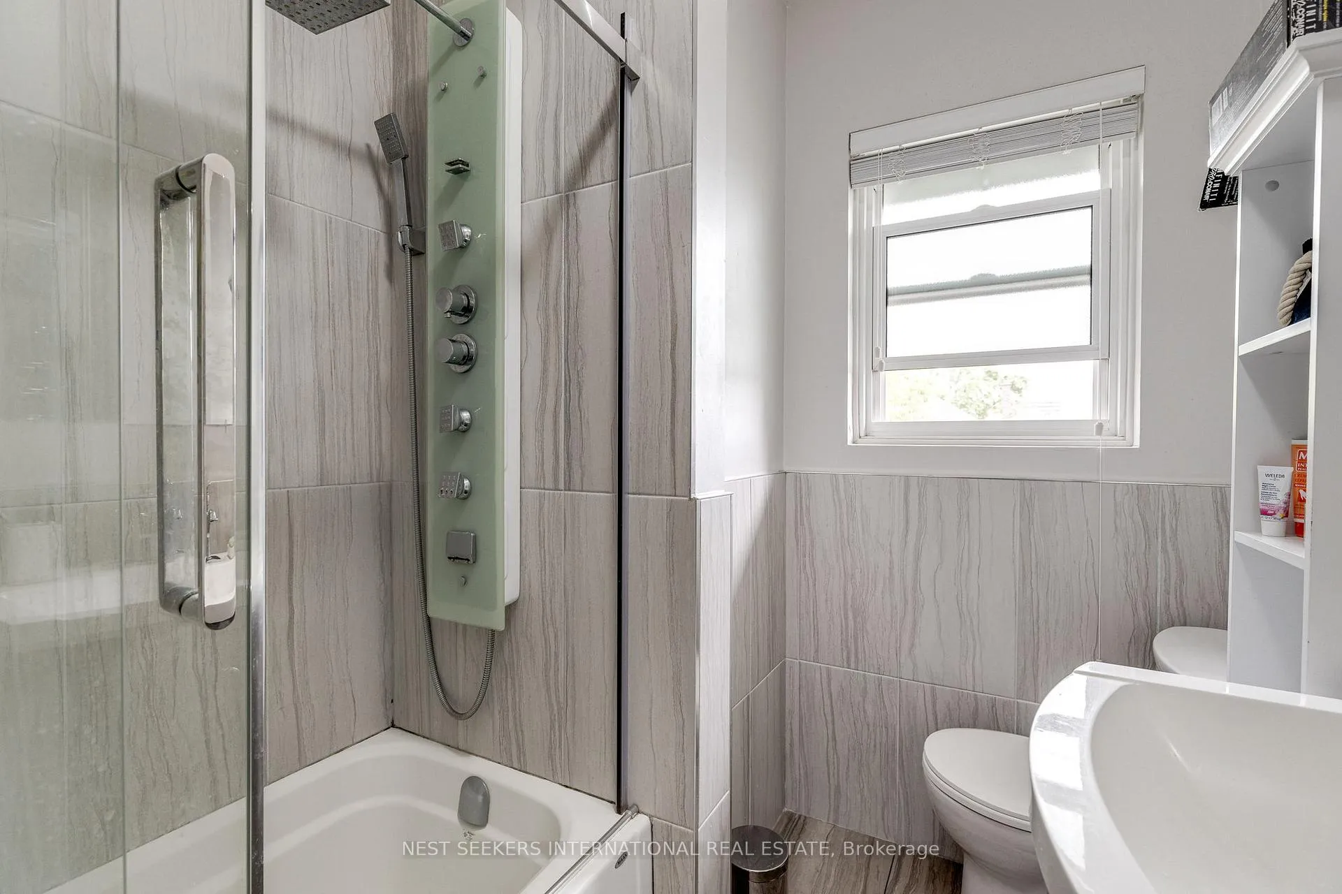 Photo 16 of Unit 2, 963 Avenue Road, Toronto, Yonge-Eglinton — HOMEH