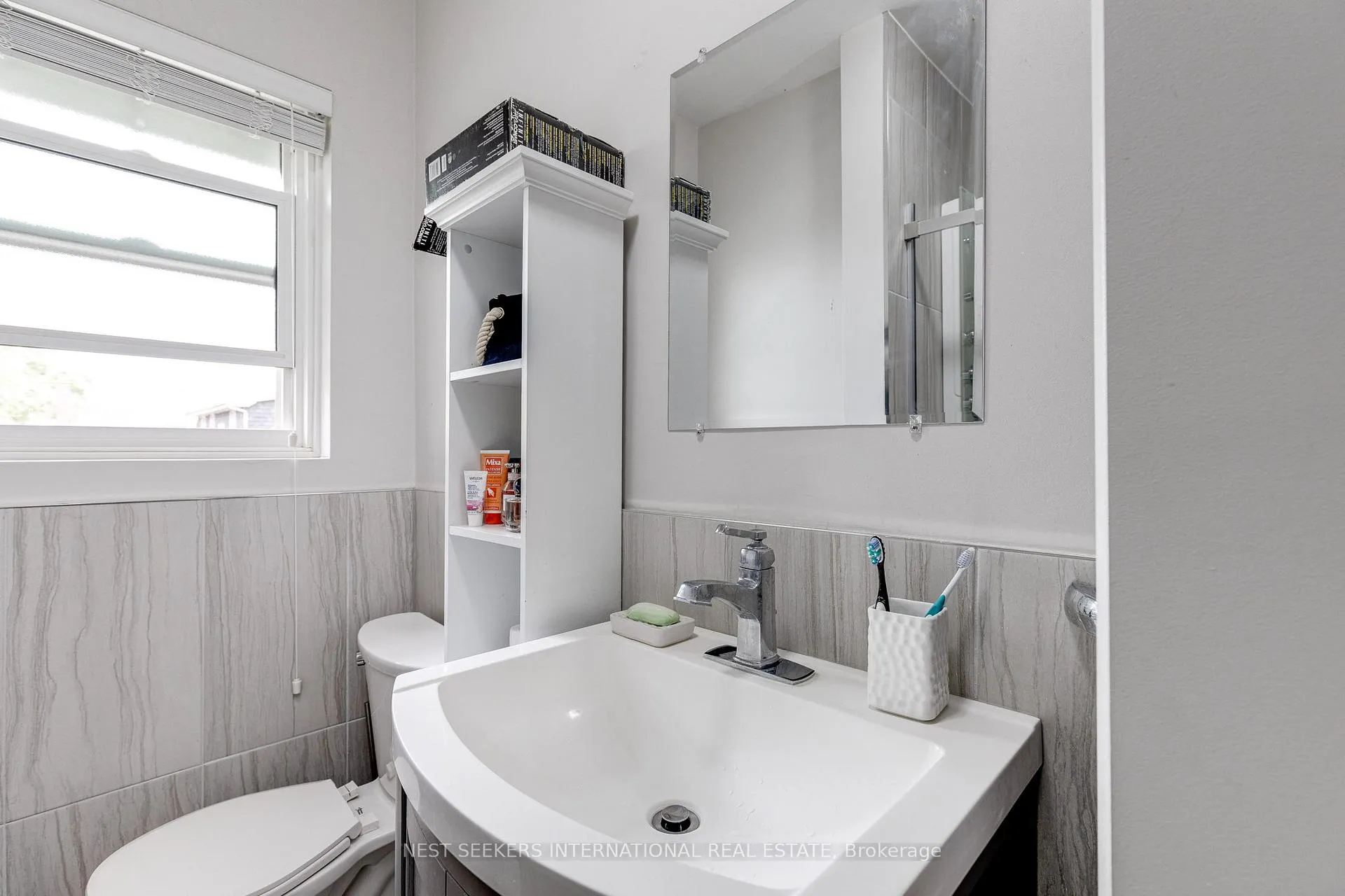 Photo 17 of Unit 2, 963 Avenue Road, Toronto, Yonge-Eglinton — HOMEH