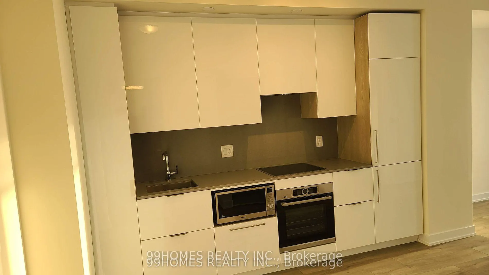 Photo 12 of Unit 5003, 28 Freeland Street, Toronto, Waterfront Communities — HOMEH