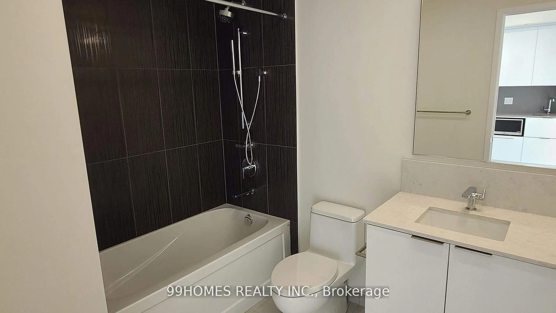 Photo 15 of Unit 5003, 28 Freeland Street, Toronto, Waterfront Communities — HOMEH