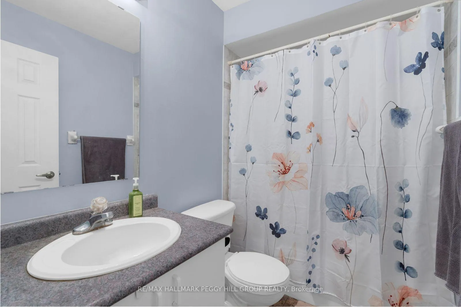 Photo 13 of 114 Mapleton Avenue, Barrie, Holly — HOMEH