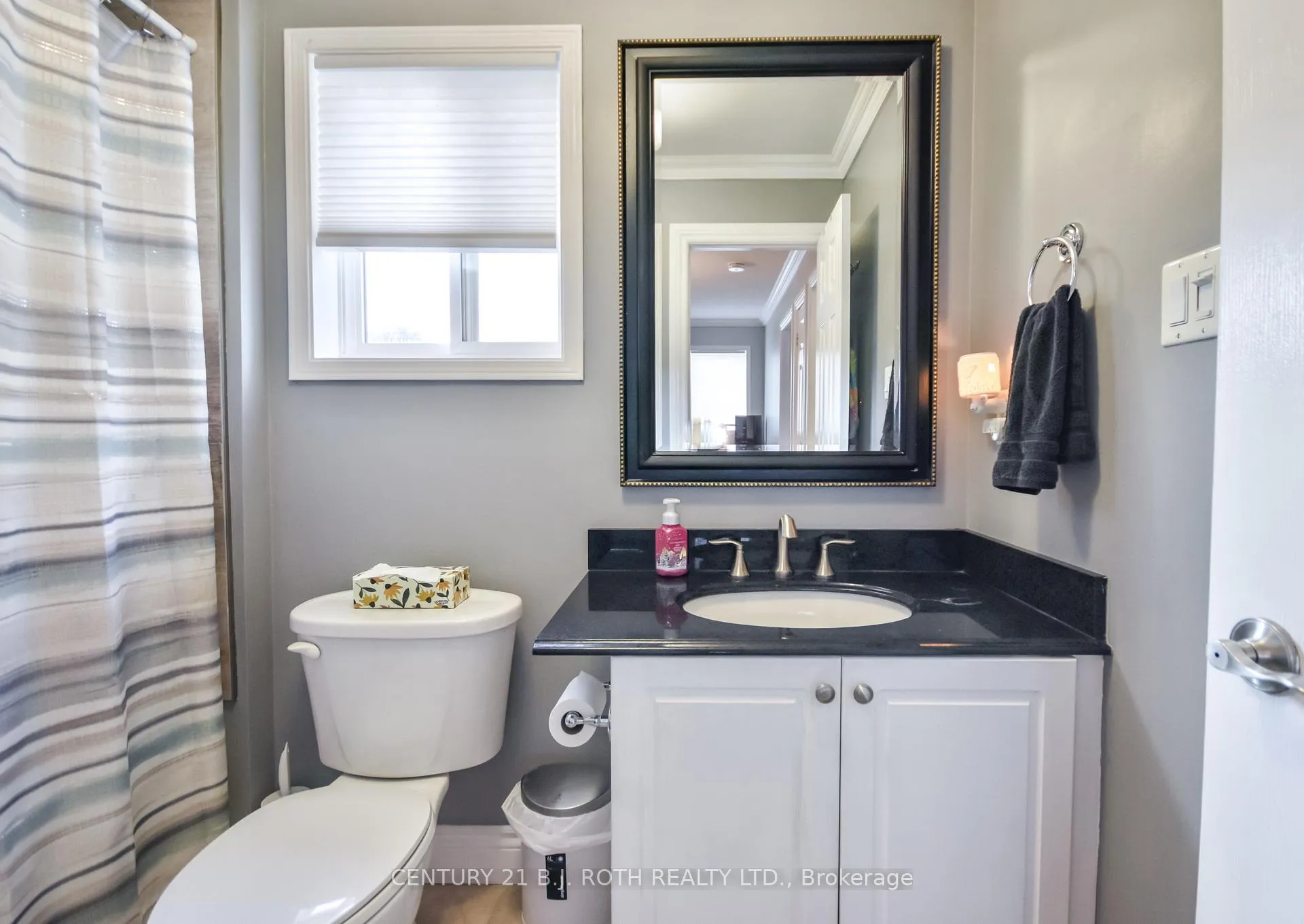 Photo 13 of 1327 Vincent Crescent, Innisfil, Alcona — HOMEH